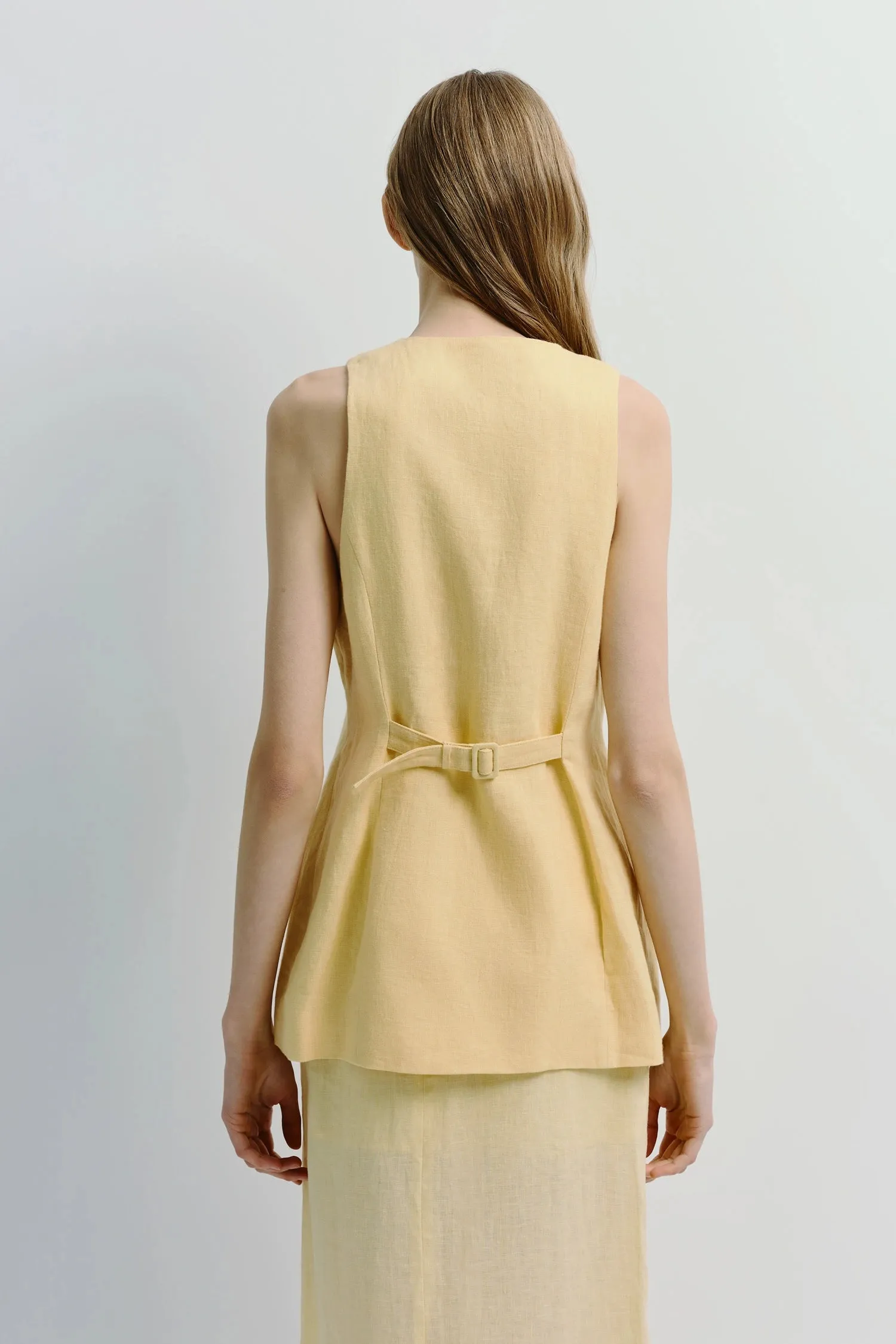 Adan Linen Vest sold by Rue Sophie product image thumbnail 5