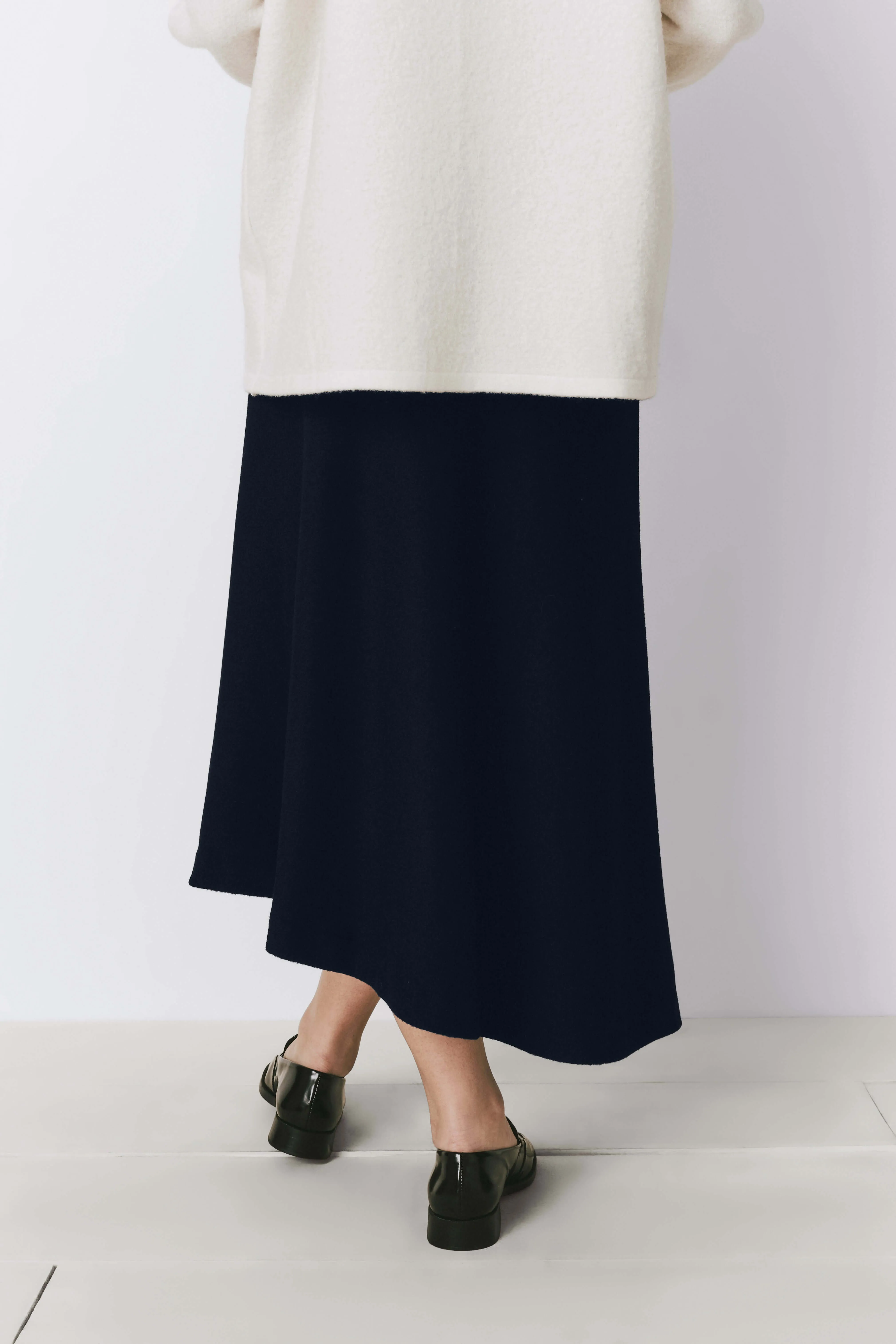 Léonide Asymmetric Skirt sold by Rue Sophie product image thumbnail 4