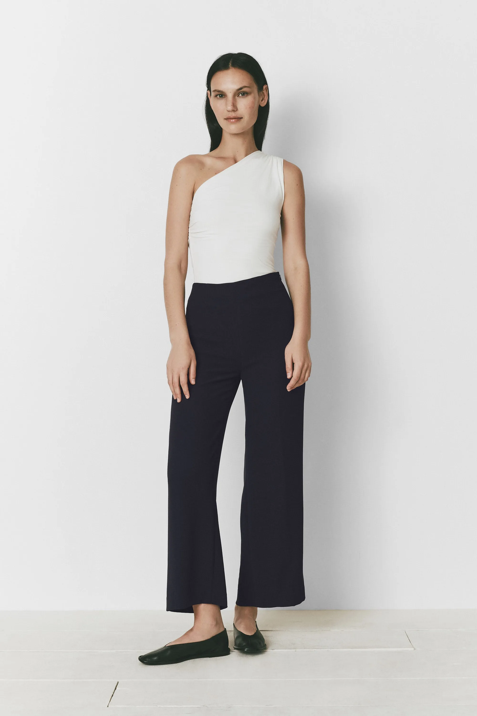 Gordes Pant sold by Rue Sophie product image thumbnail 4