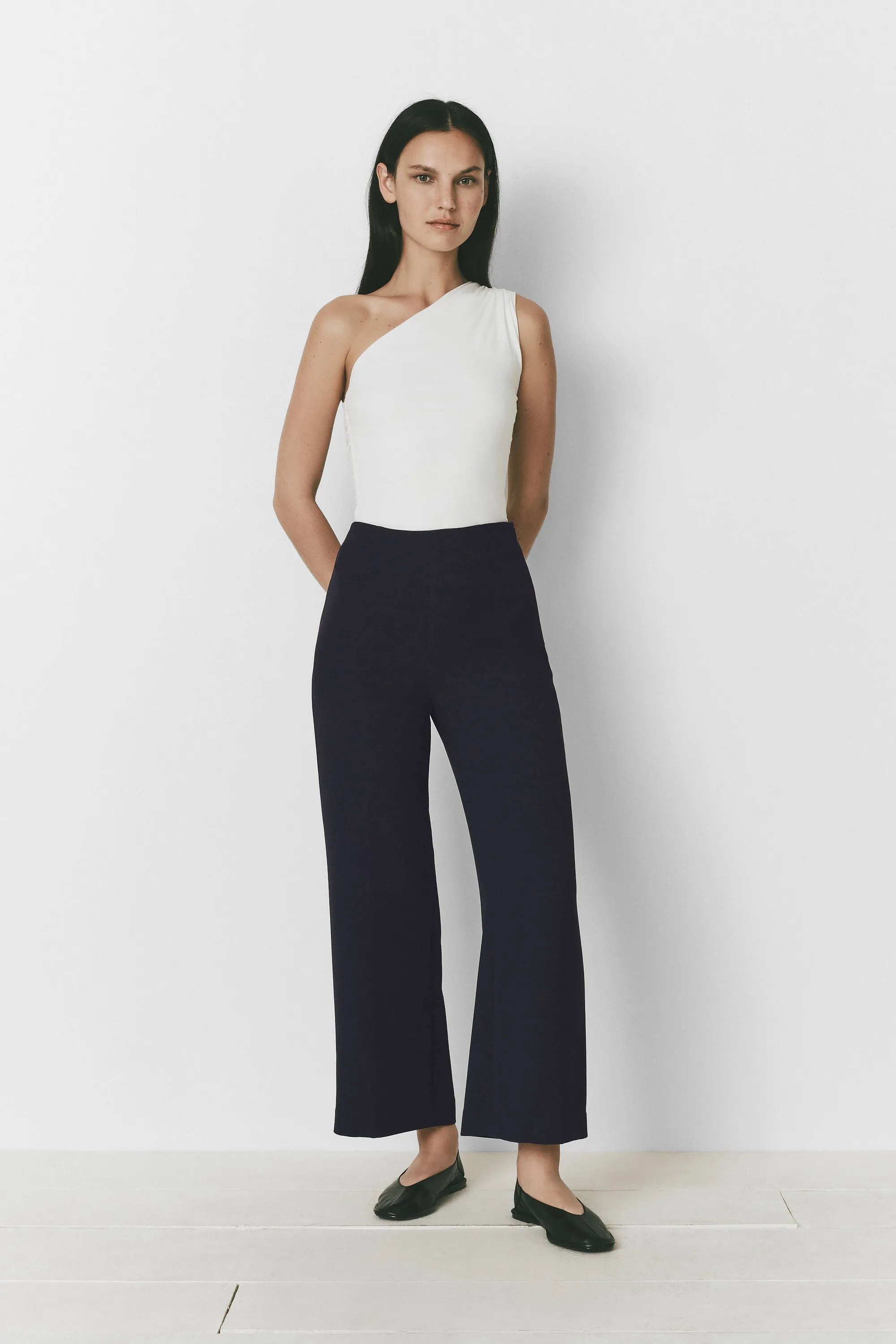 Gordes Pant sold by Rue Sophie product image thumbnail 3