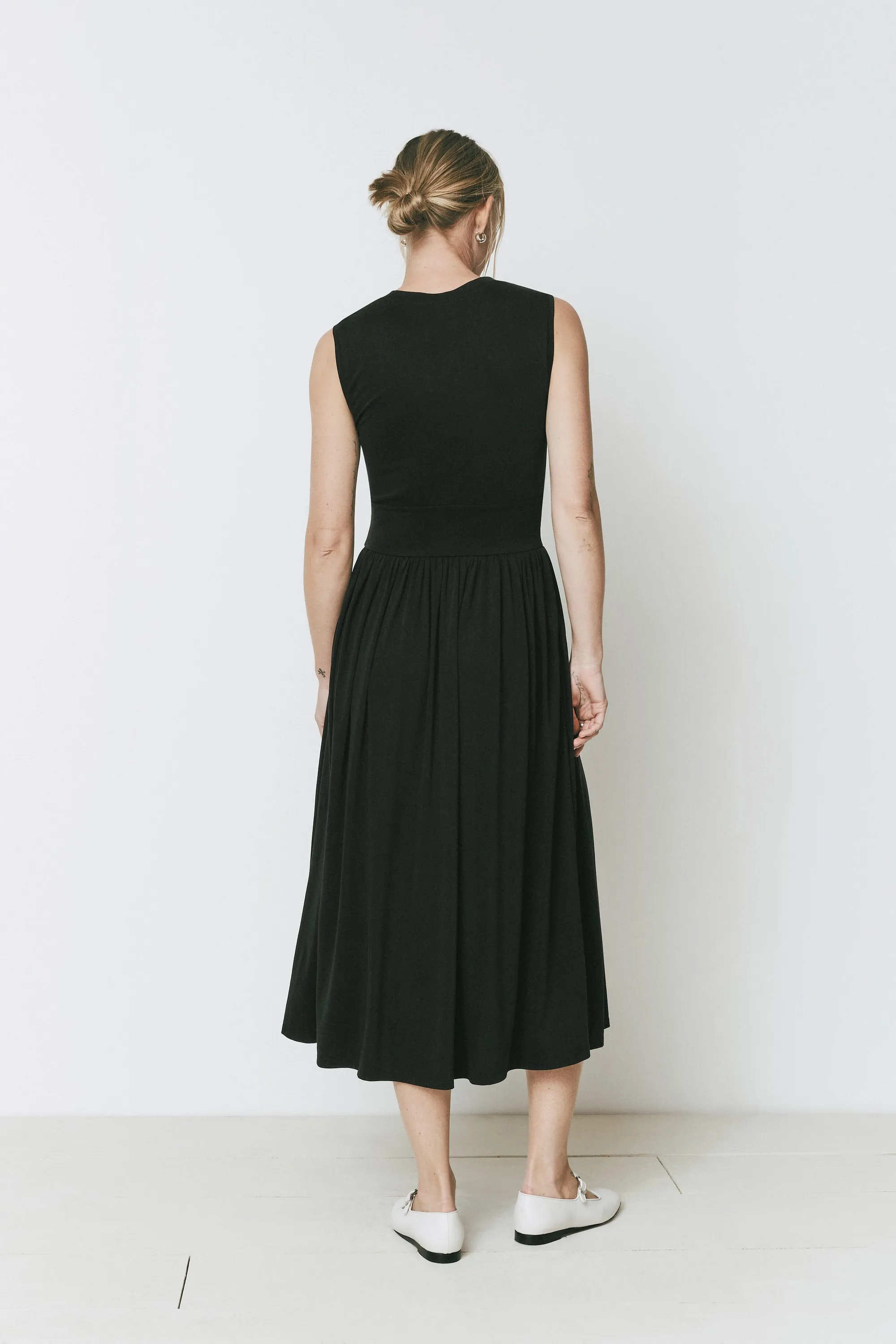 Musée Dress sold by Rue Sophie product image thumbnail 3