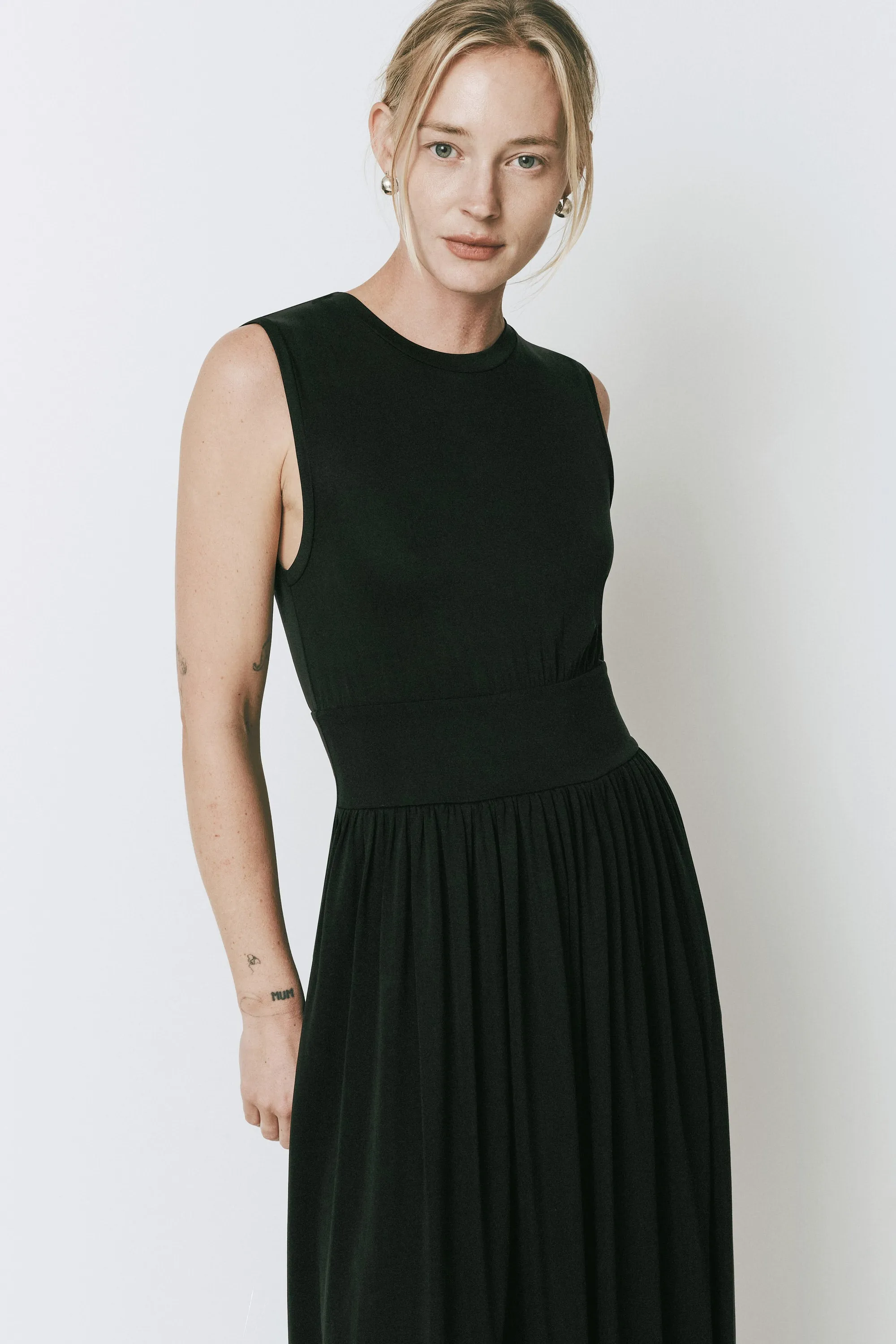 Musée Dress sold by Rue Sophie product image thumbnail 2