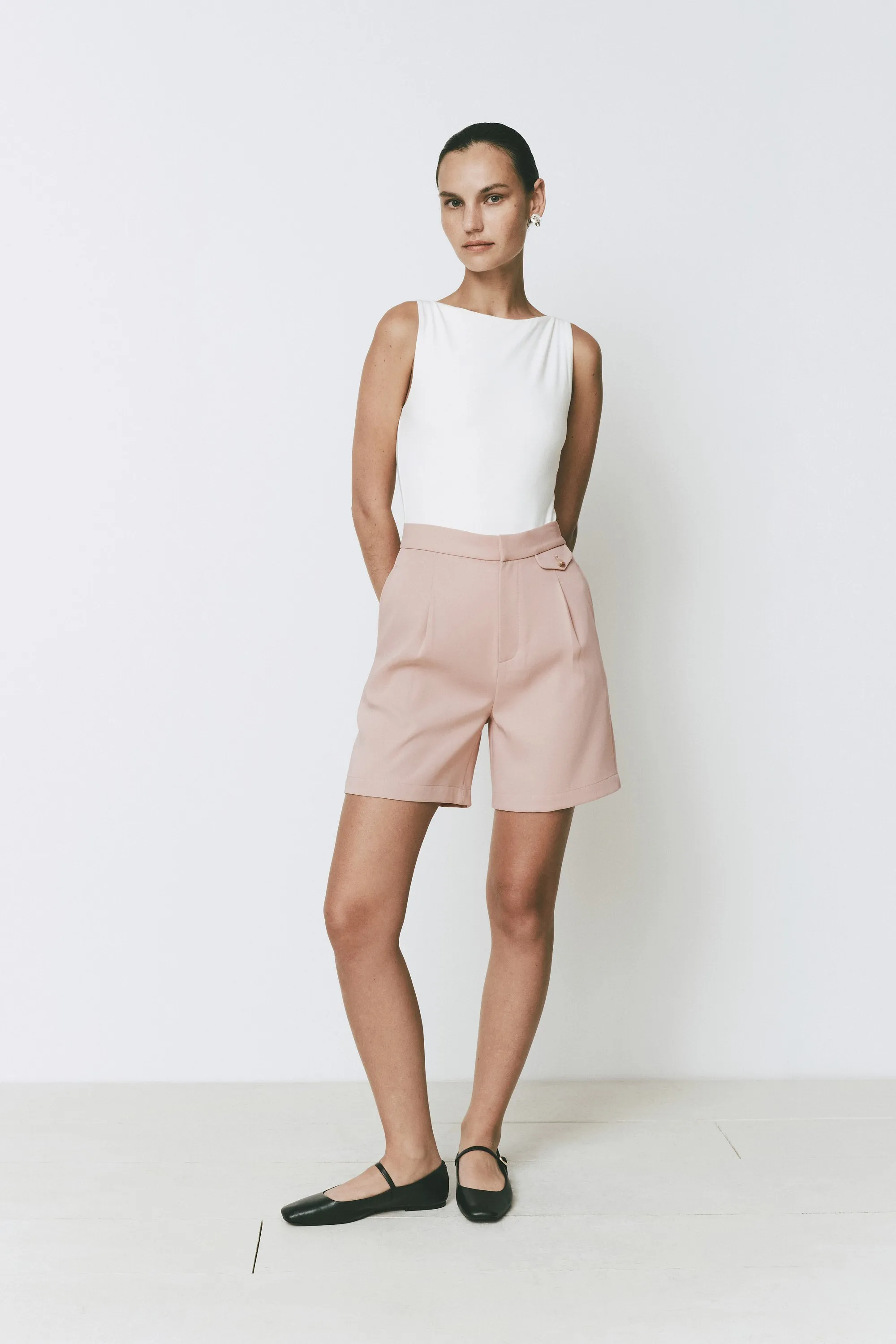 Yves Shorts sold by Rue Sophie product image thumbnail 2