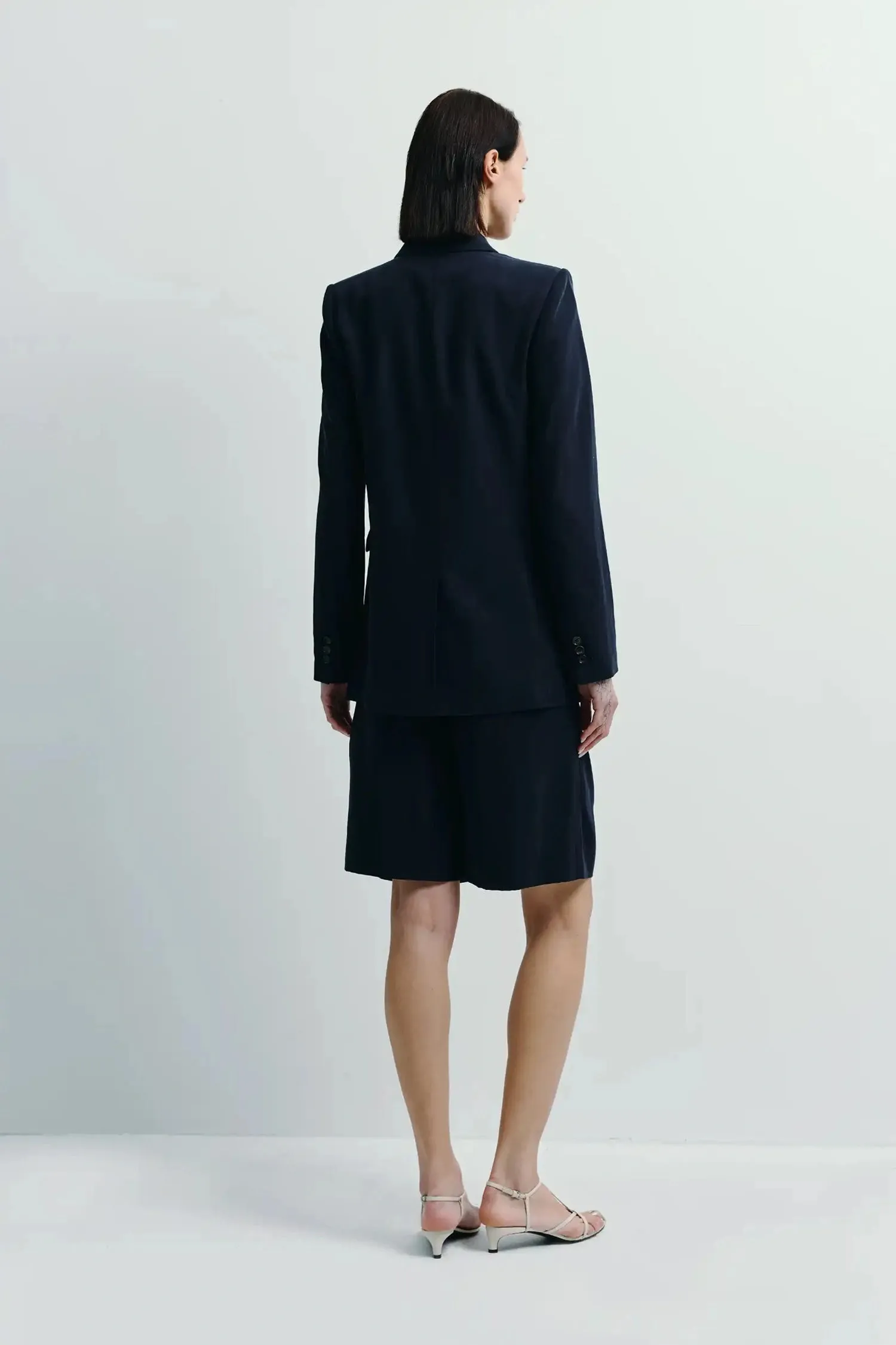 École Linen Blazer sold by Rue Sophie product image thumbnail 4