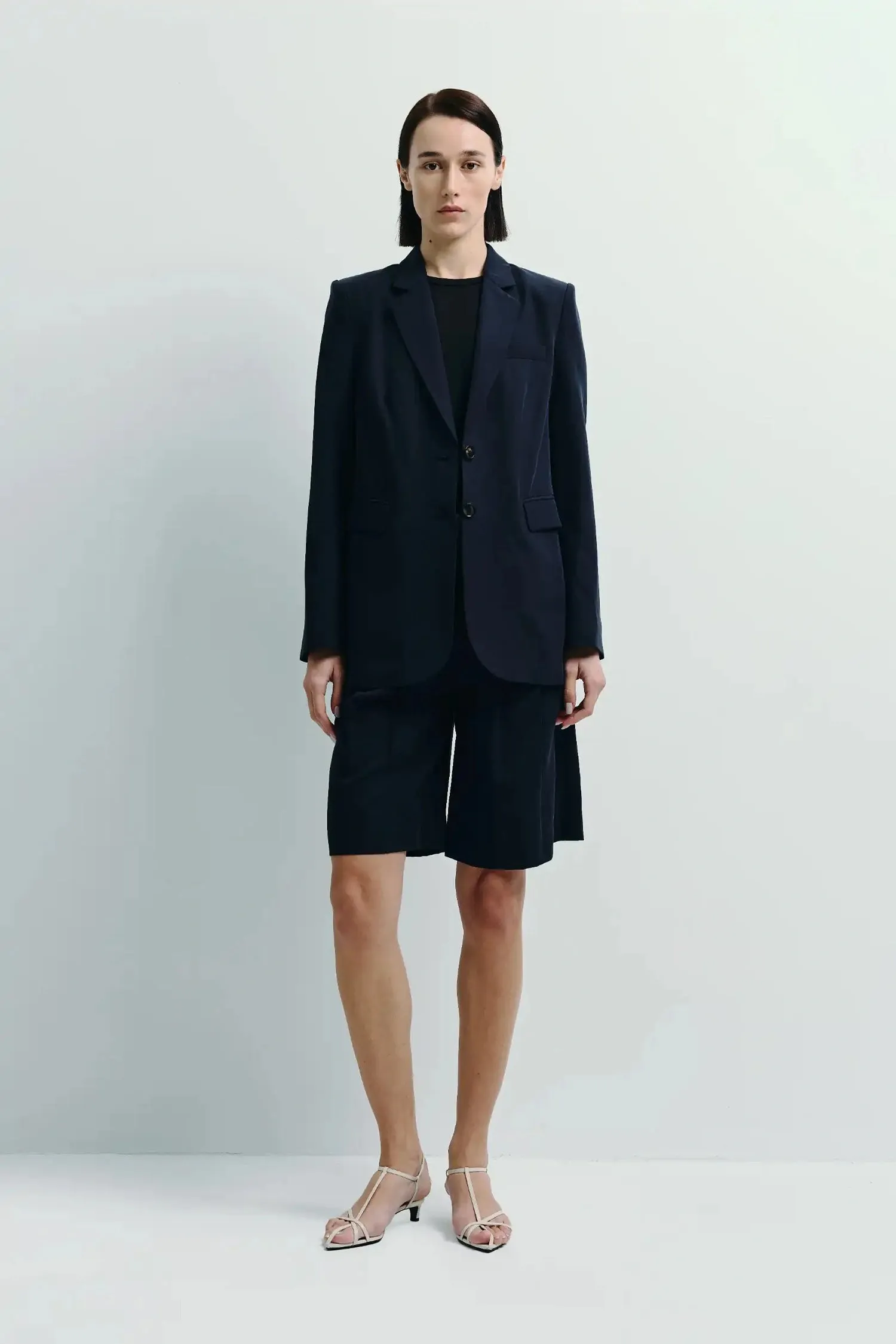 École Linen Blazer sold by Rue Sophie product image thumbnail 2