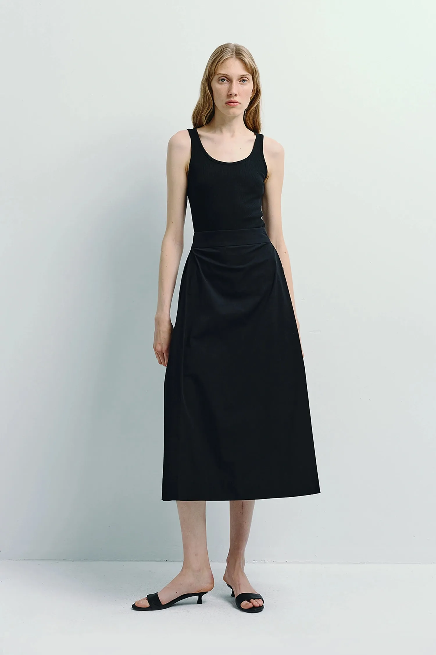 Orléans Pocket Pleat Skirt sold by Rue Sophie product image thumbnail 3
