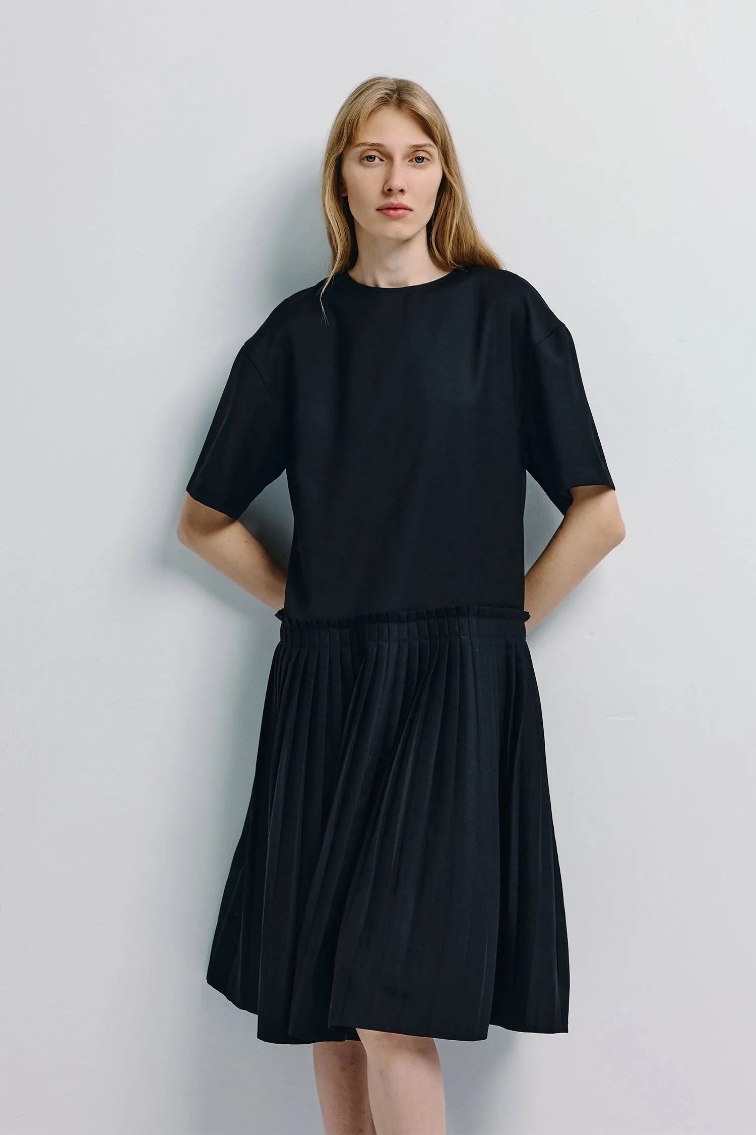 Lohan Pleated Skirt Dress sold by Rue Sophie product image thumbnail 2