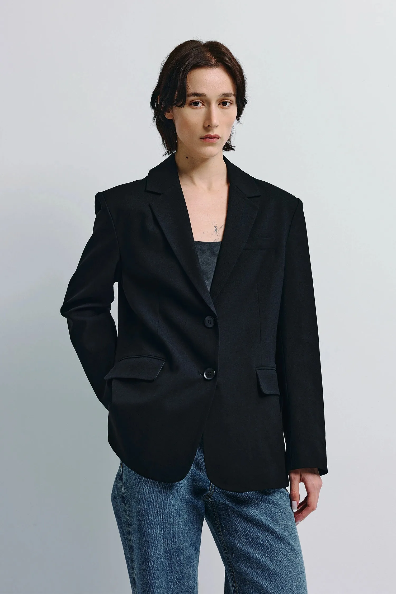 Walker Oversized Blazer sold by Rue Sophie product image thumbnail 5