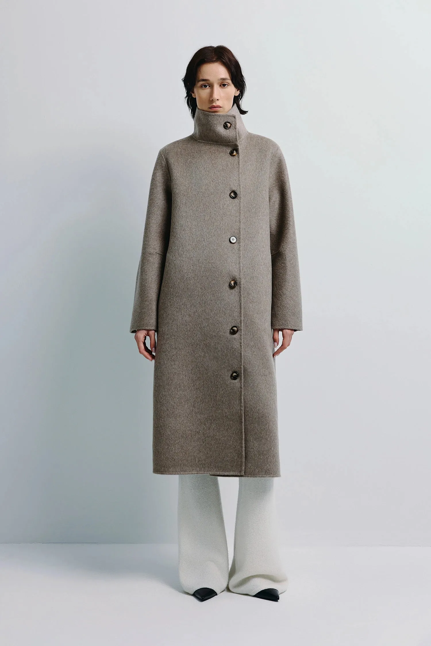 Eligio Handmade Coat sold by Rue Sophie product image thumbnail 3