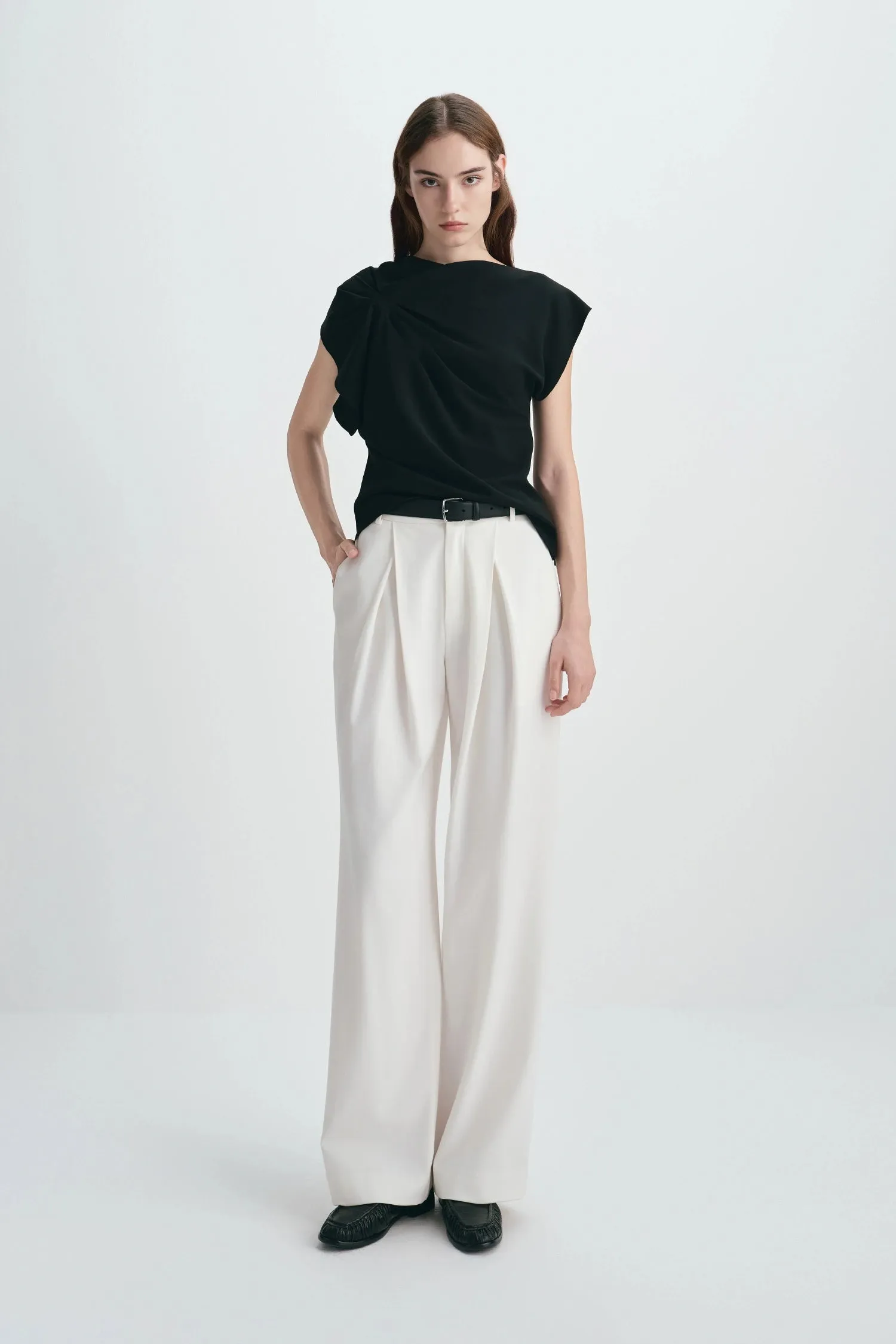 Kari Asymmetric Shoulder Top sold by Rue Sophie product image thumbnail 5