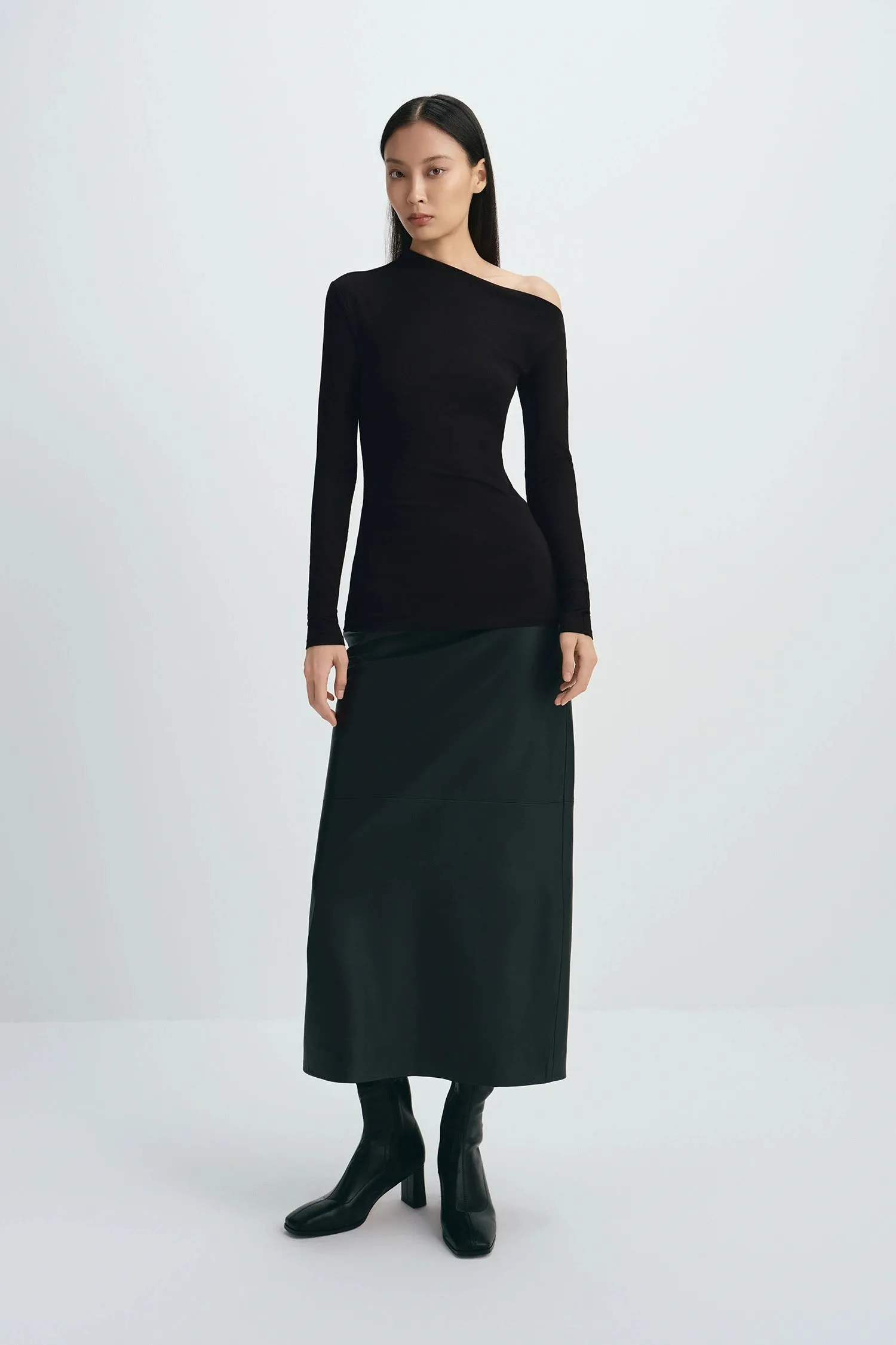 Rosette Off Shoulder Top sold by Rue Sophie product image thumbnail 2