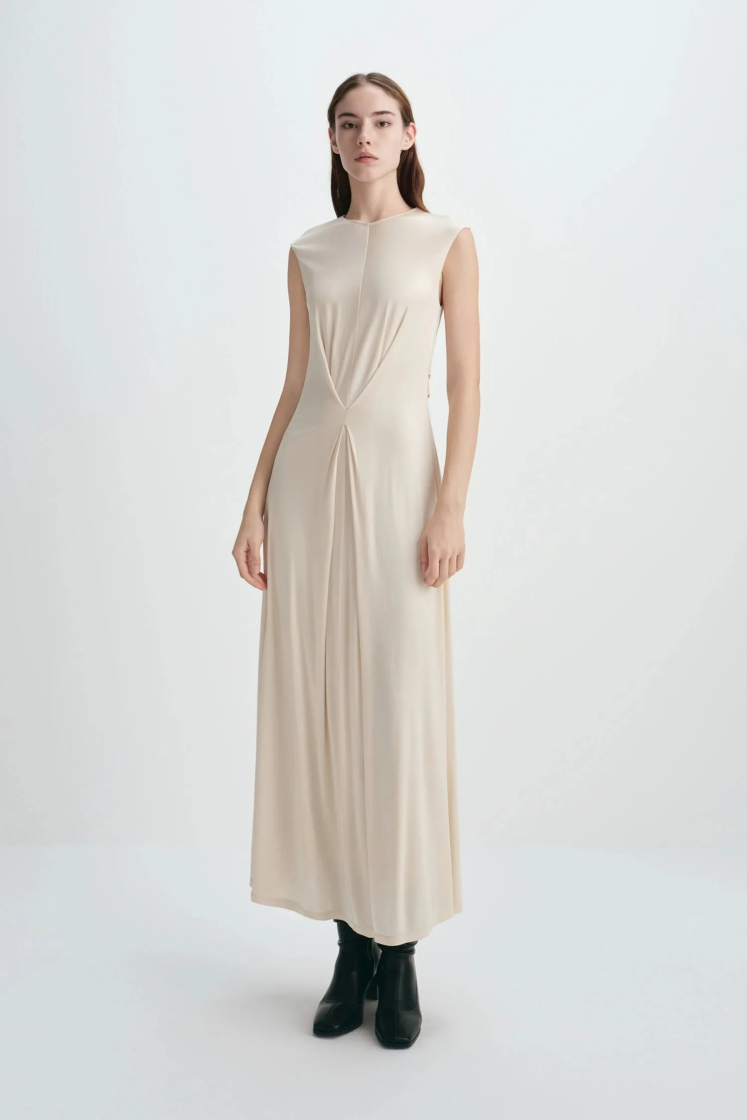 Hilda Center Pleated Dress sold by Rue Sophie product image thumbnail 4