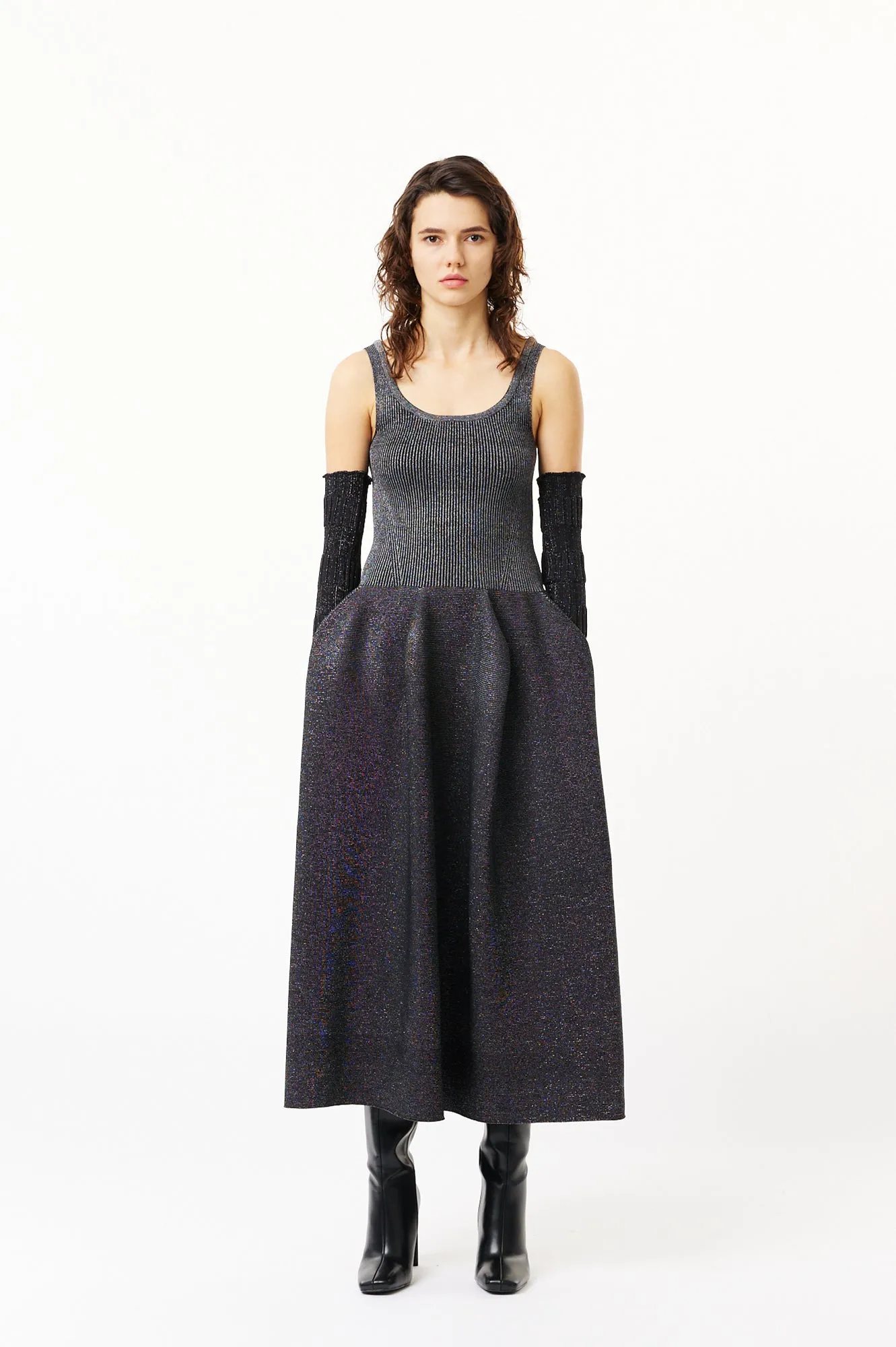 FLUTED GLITTER LONG GLOVES sold by CFCL Womens product image thumbnail 4