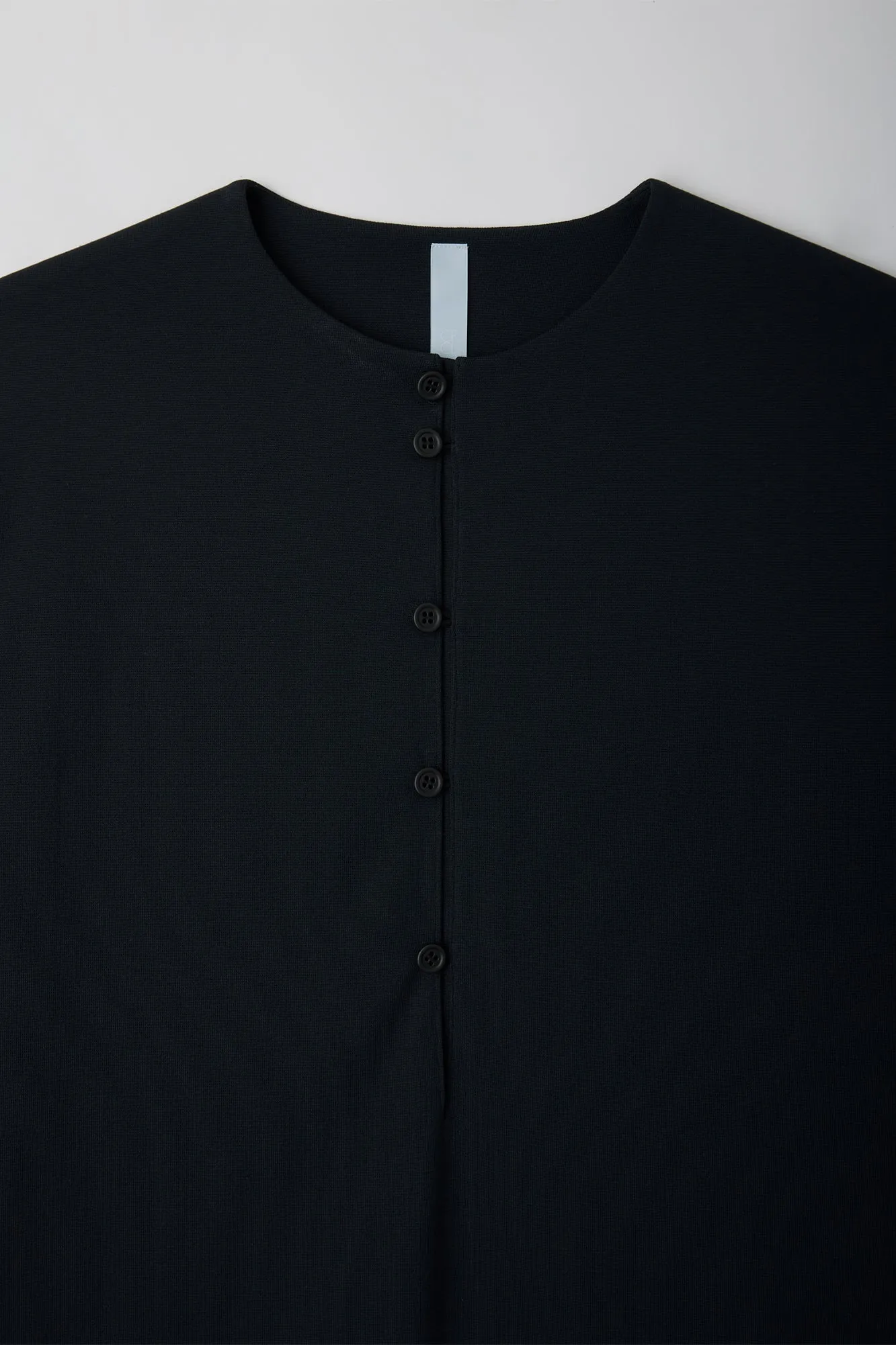 HIGH GAUGE MILAN LOOP BUTTONED PULLOVER SHIRT sold by CFCL Womens product image thumbnail 4