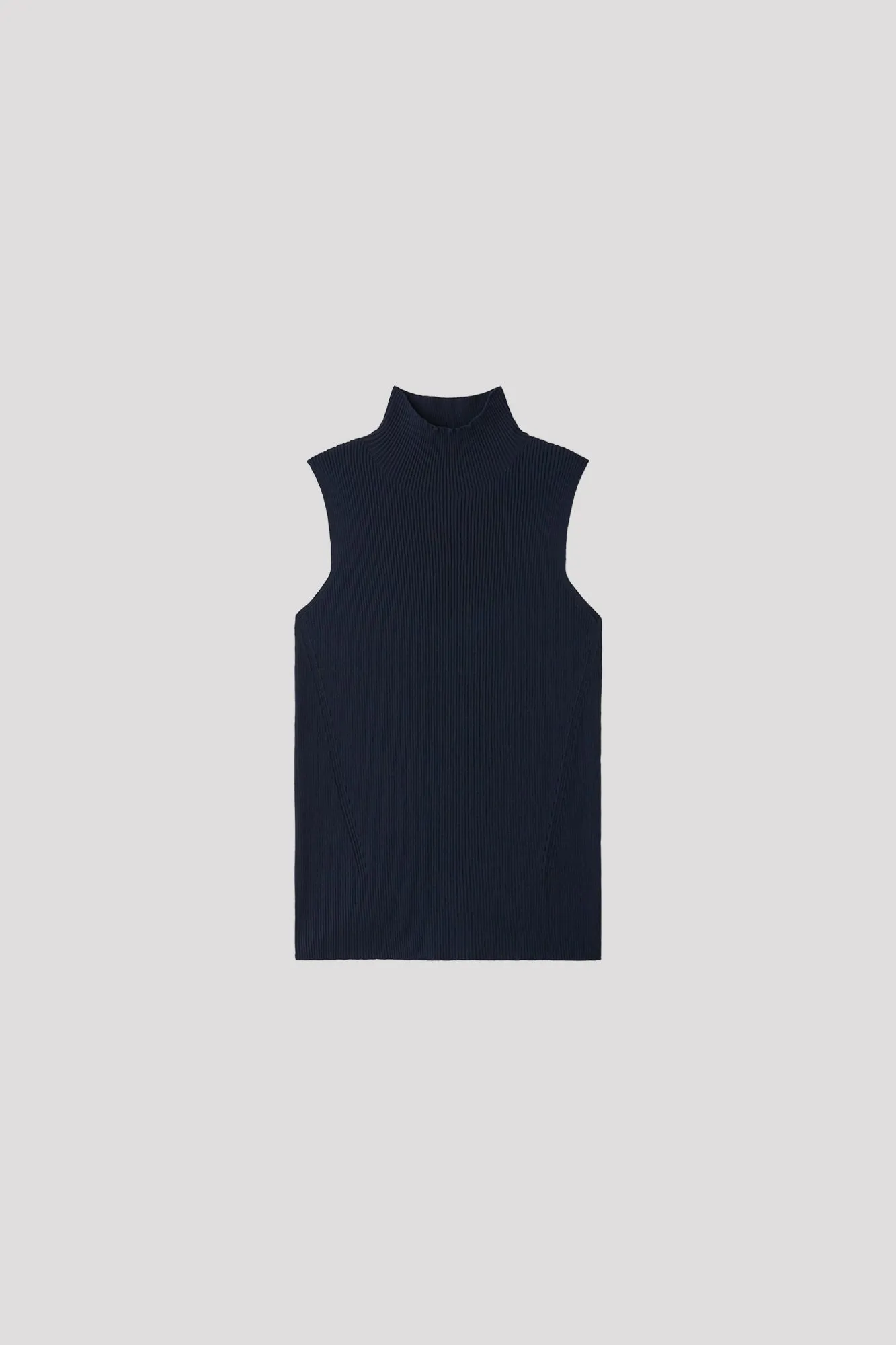 PORTRAIT SLEEVELESS TOP sold by CFCL Womens product image thumbnail 2