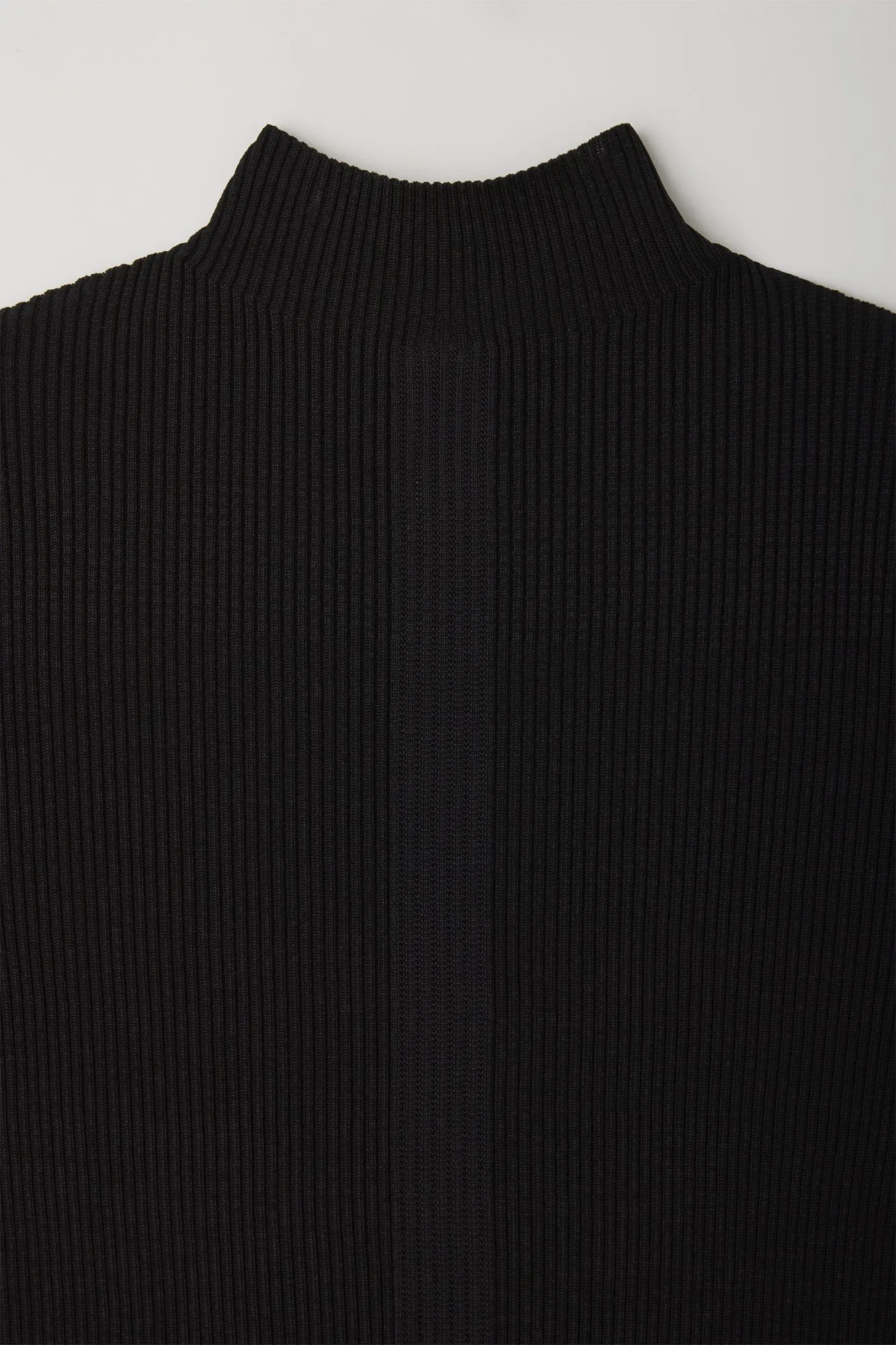 PORTRAIT SHORT SLEEVE TOP sold by CFCL Womens product image thumbnail 3