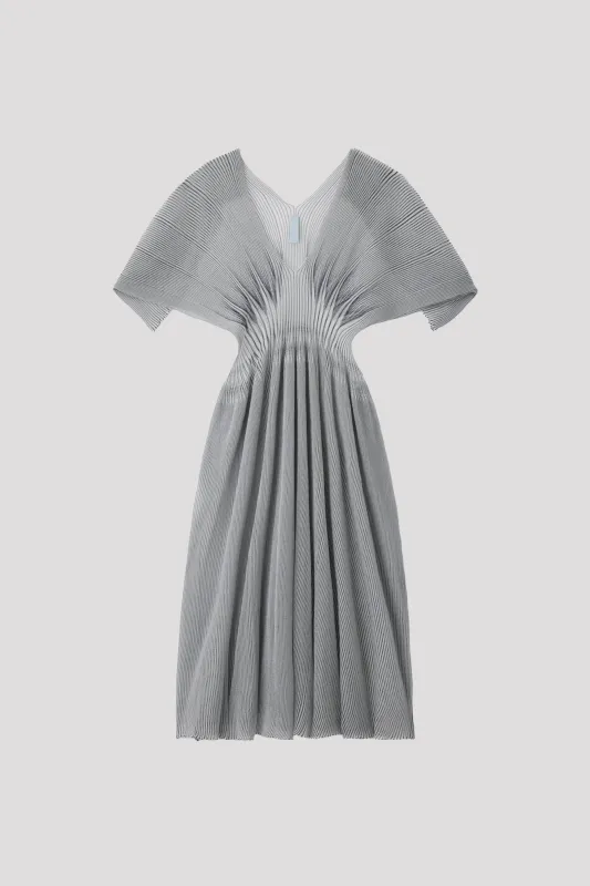 HYPHA LUCENT CREASE DRESS sold by CFCL Womens