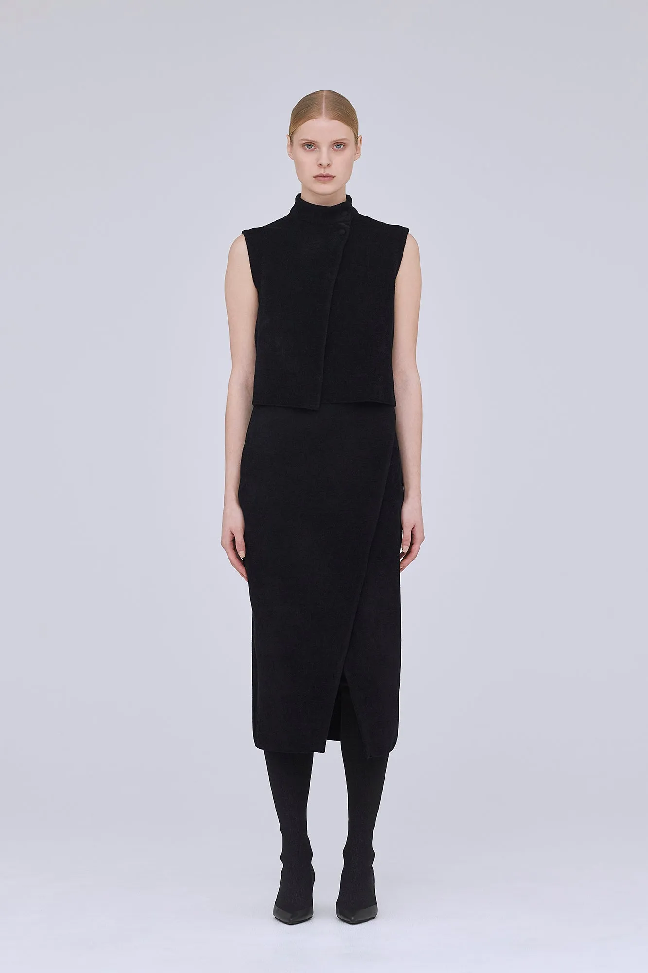 MILAN RIB VELVET STAND-UP COLLAR VEST sold by CFCL Womens product image thumbnail 5