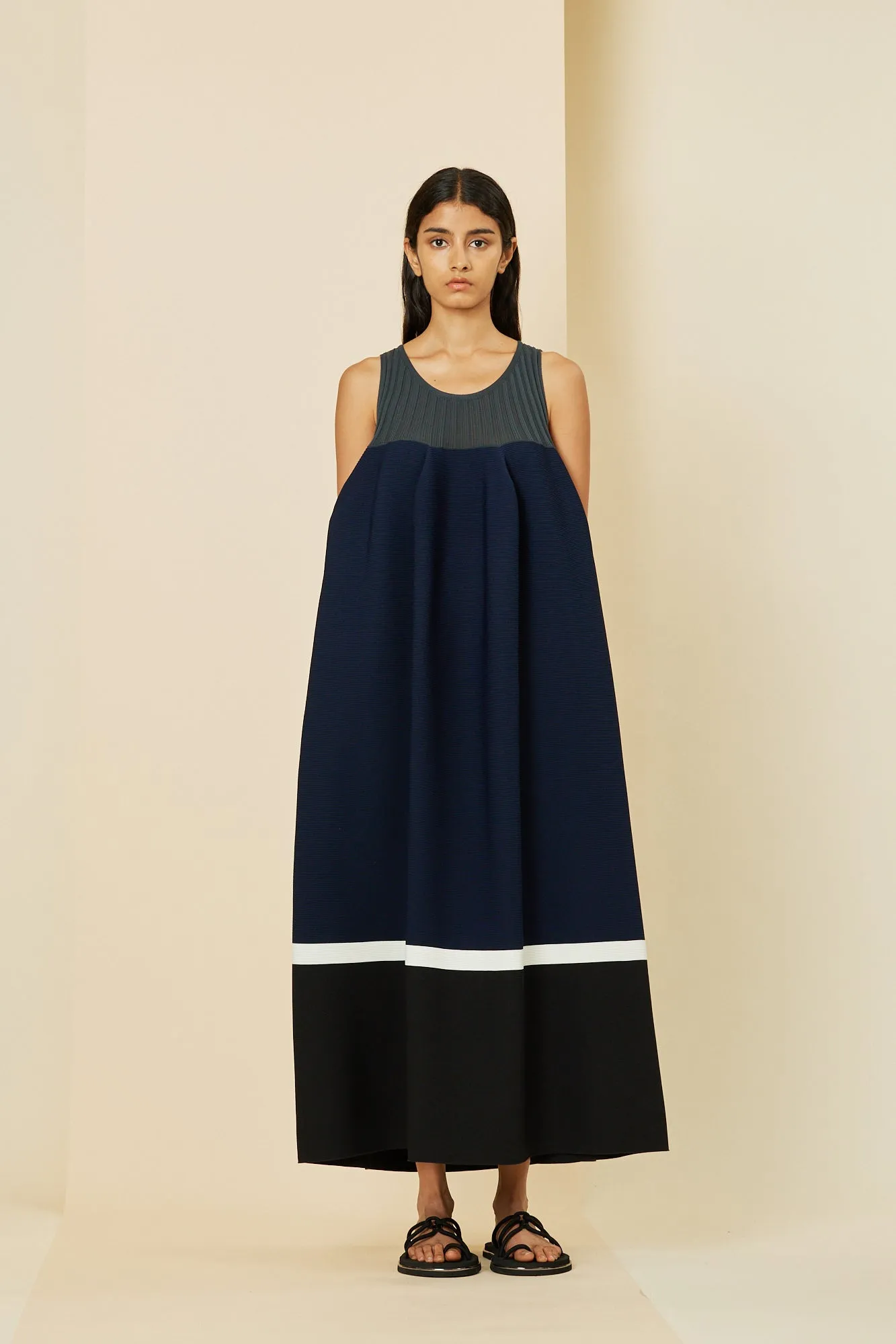 POTTERY SLEEVELESS BUST FLARE DRESS sold by CFCL Womens product image thumbnail 5