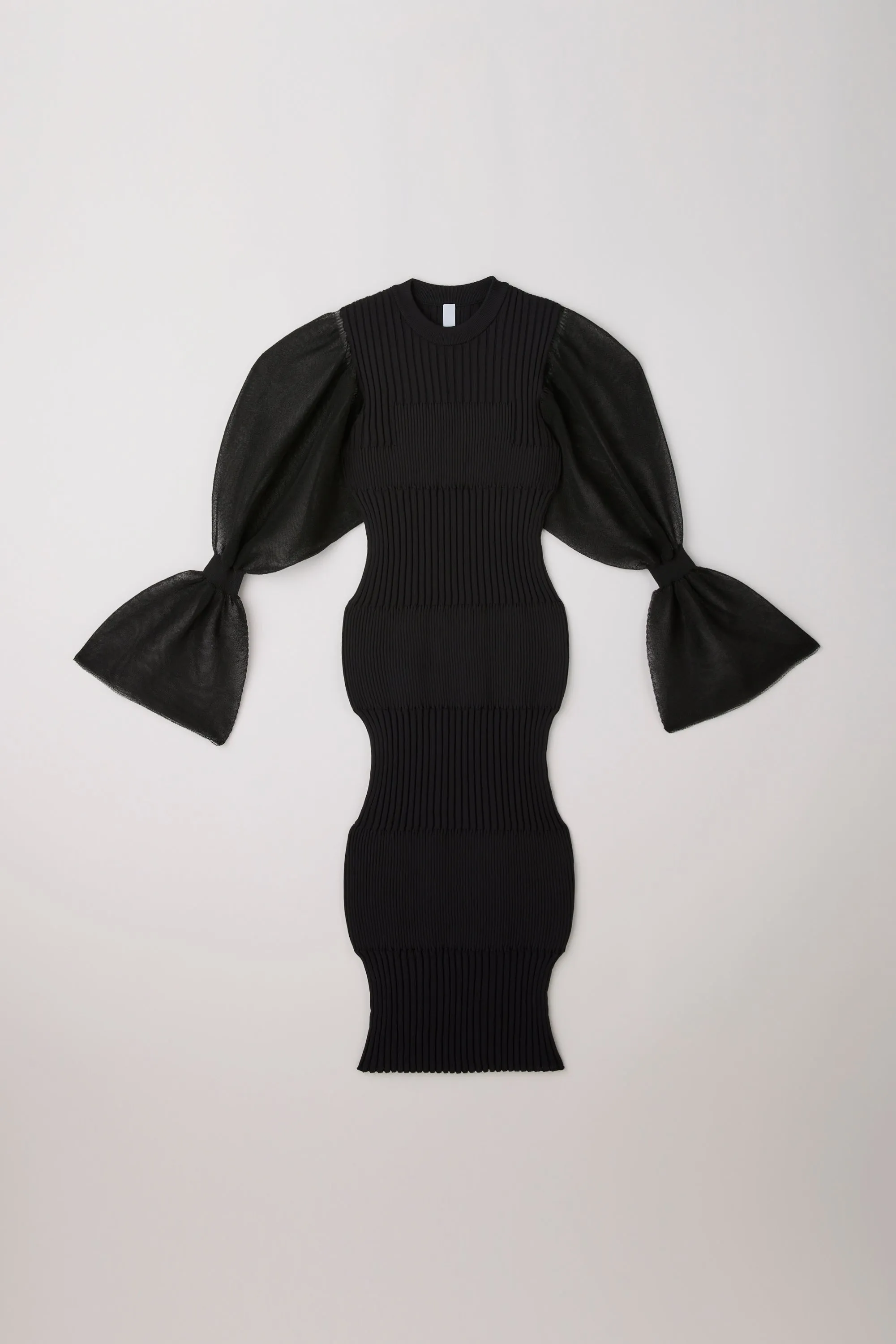【2027年1月上旬頃配送】FLUTED LUCENT MARIE SLEEVE DRESS sold by CFCL Womens product image thumbnail 3