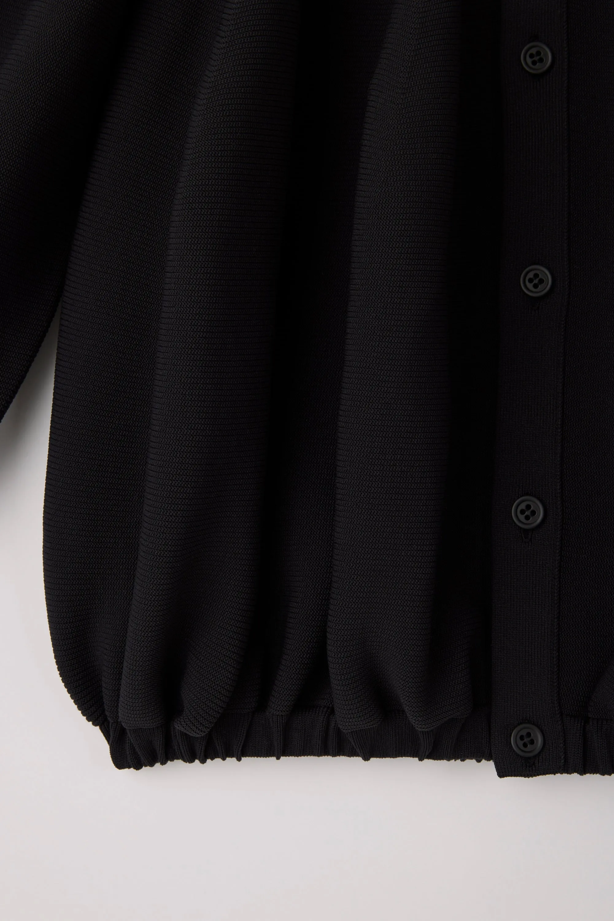 【2027年1月上旬頃配送】GATHERED POTTERY BALLOON CROPPED CARDIGAN sold by CFCL Womens product image thumbnail 5