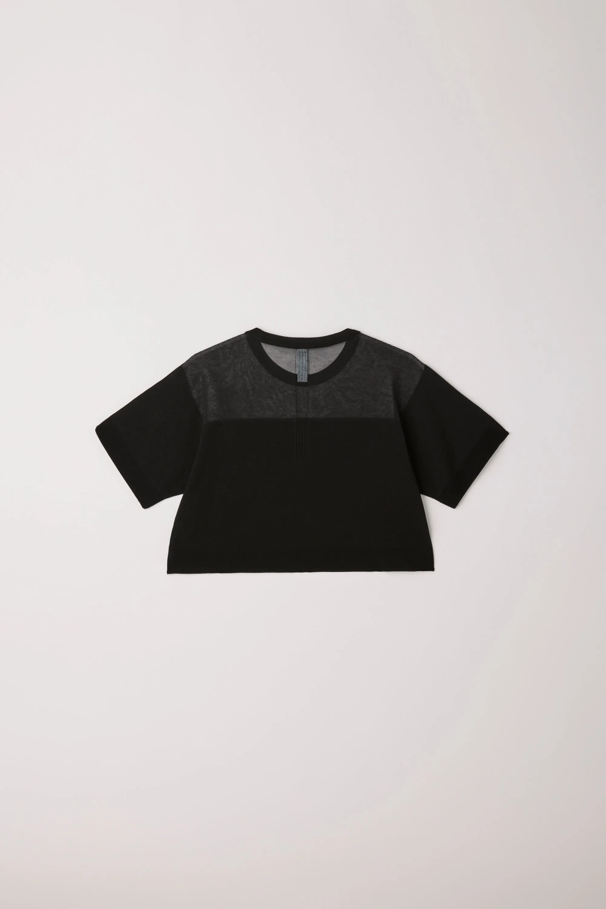【2027年3月上旬頃配送】TC SOFT LUCENT CROPPED TOP sold by CFCL Womens product image thumbnail 3