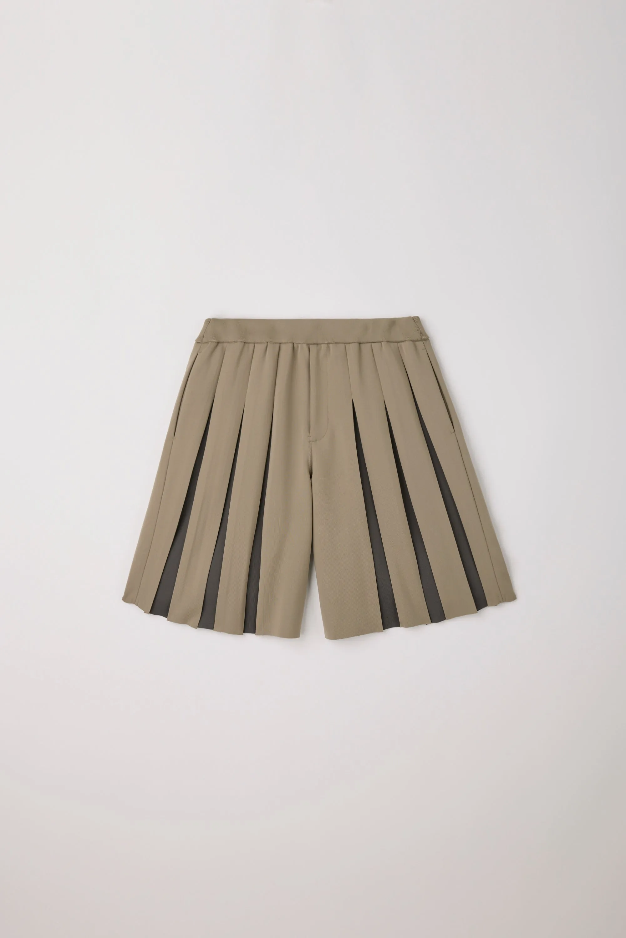 【2027年1月上旬頃配送】WEDGED HALF PANTS sold by CFCL Womens