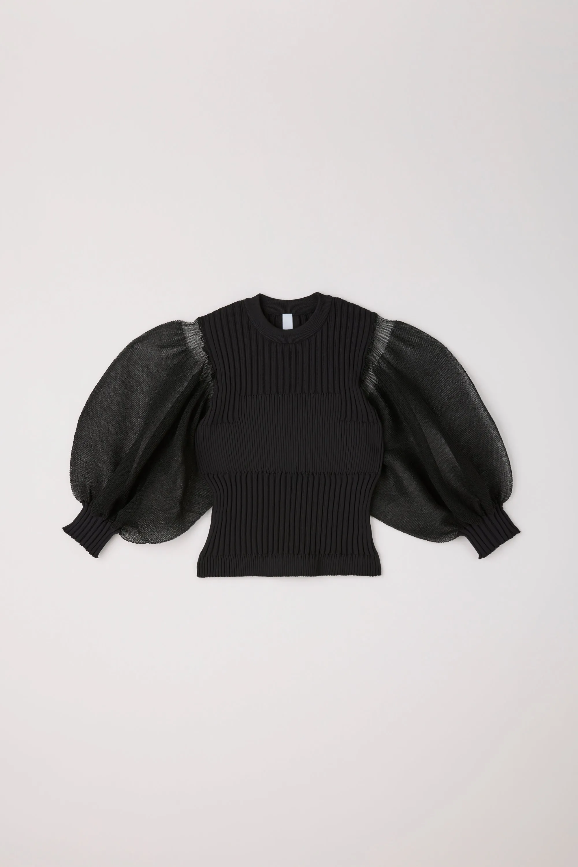 【2027年1月上旬頃配送】FLUTED LUCENT SHORT PUFF SLEEVE TOP sold by CFCL Womens product image thumbnail 3