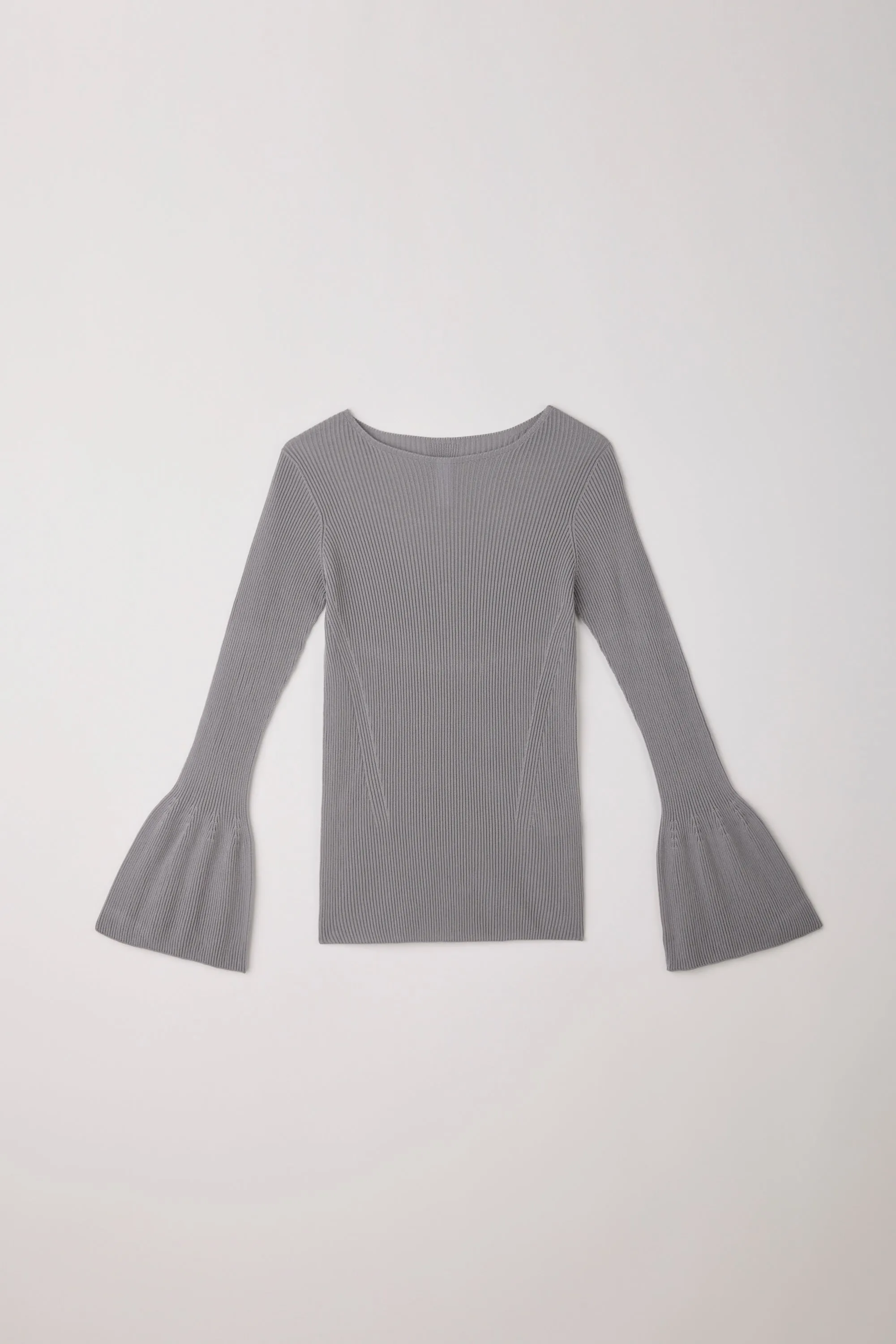 【2027年1月上旬頃配送】SOFT PORTRAIT LONG BELL SLEEVE TOP sold by CFCL Womens product image thumbnail 2
