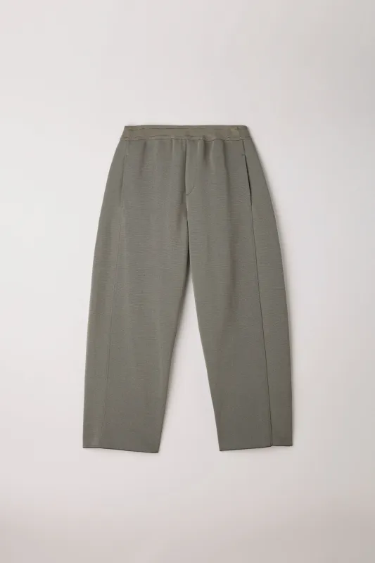 【2027年2月上旬頃配送】MILAN CURVED PANTS made by CFCL Womens