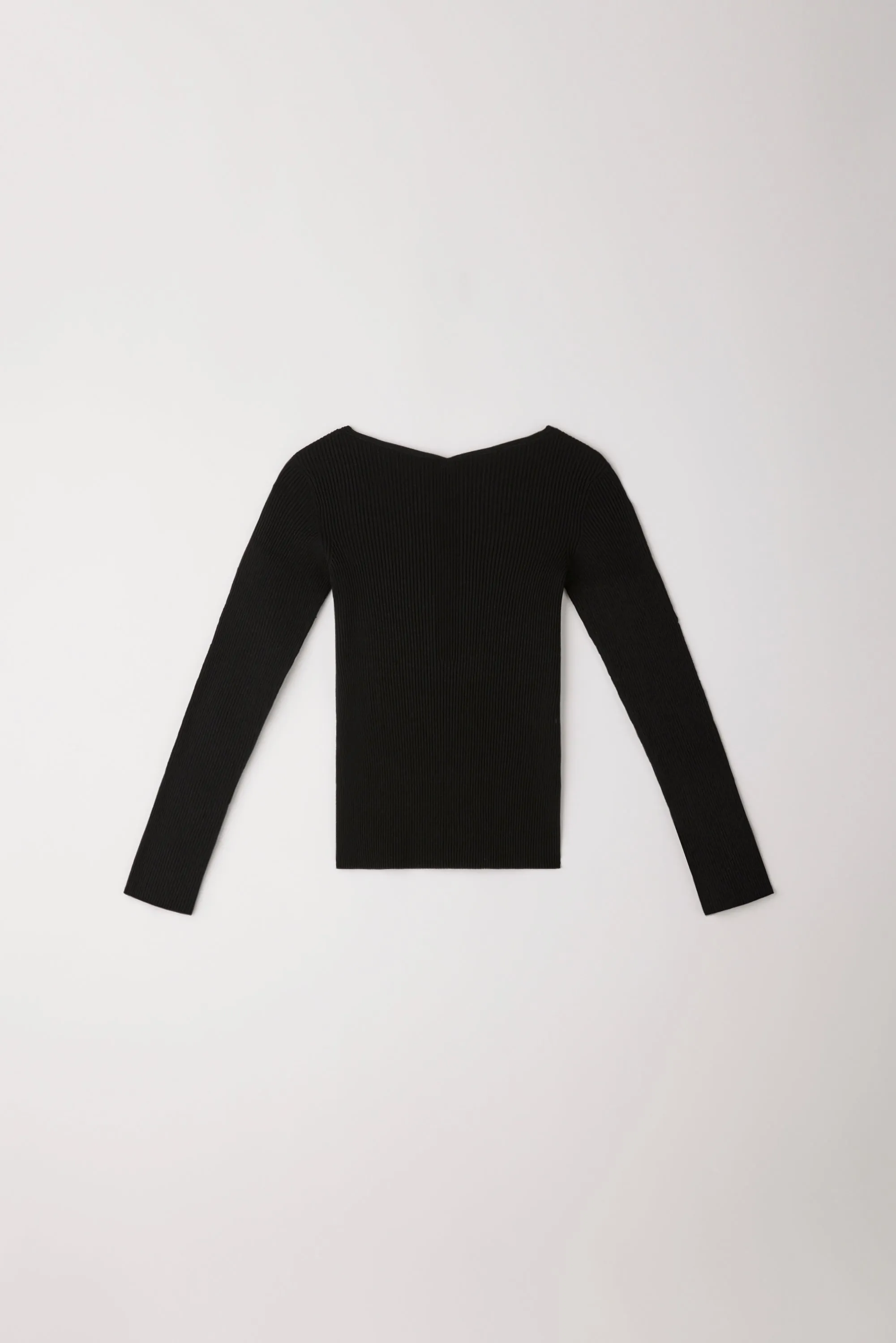 【2027年2月上旬頃配送】PORTRAIT V-NECK LONG SLEEVE TOP sold by CFCL Womens product image thumbnail 3