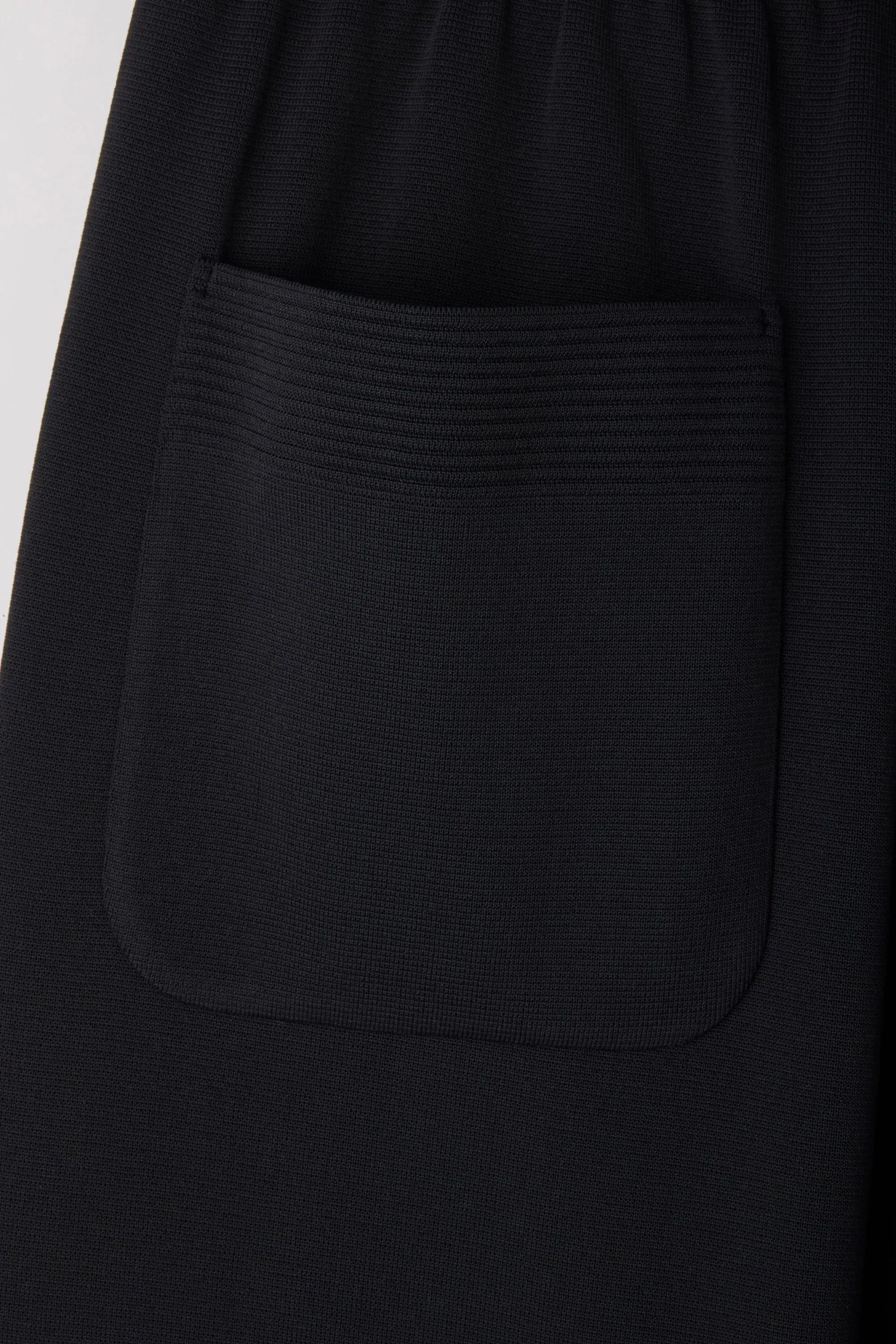 【2027年2月上旬頃配送】SOFT MILAN TUCKED PANTS sold by CFCL Womens product image thumbnail 5