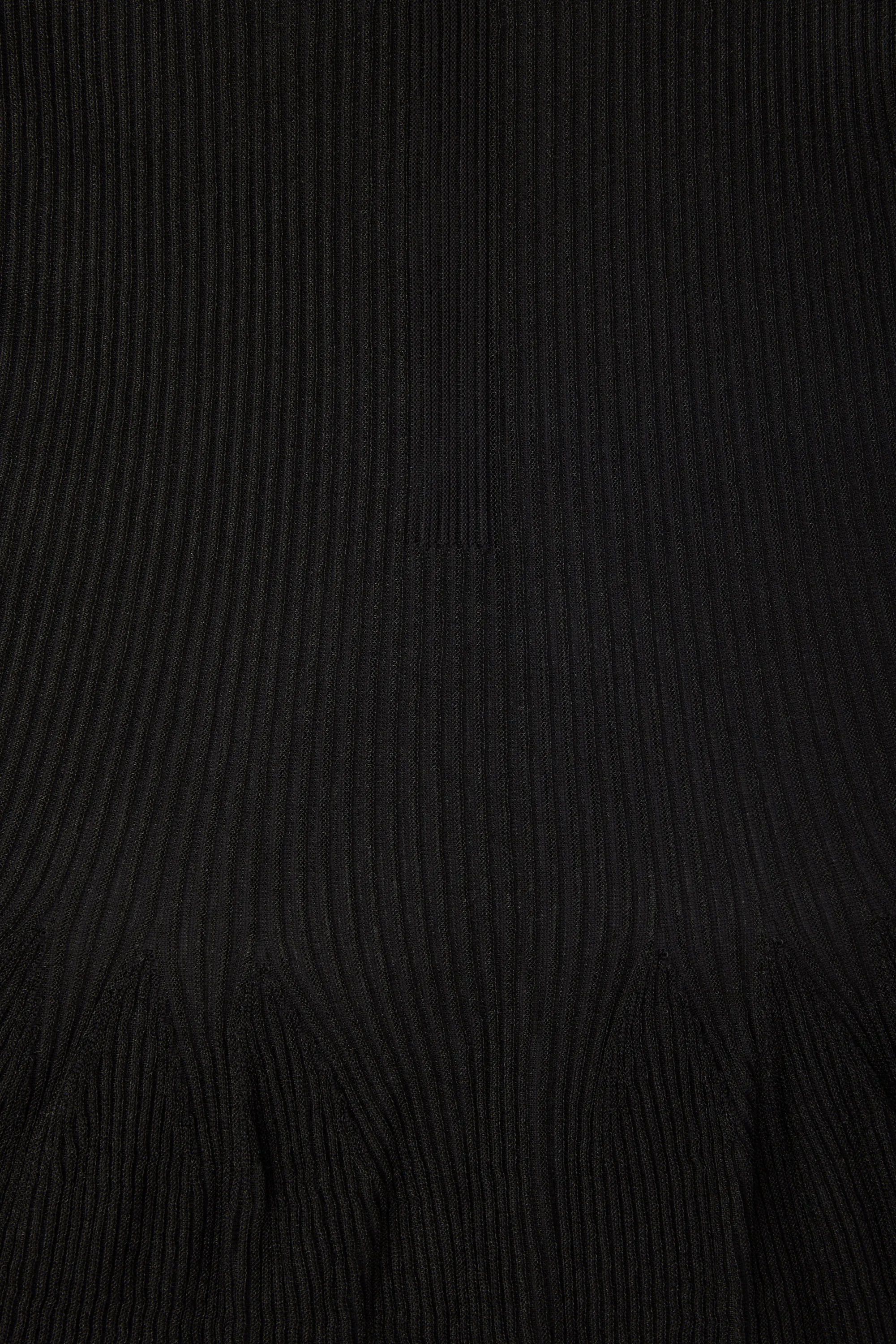 【2027年3月上旬頃配送】HYPHA LUCENT SLEEVELESS TOP sold by CFCL Womens product image thumbnail 4