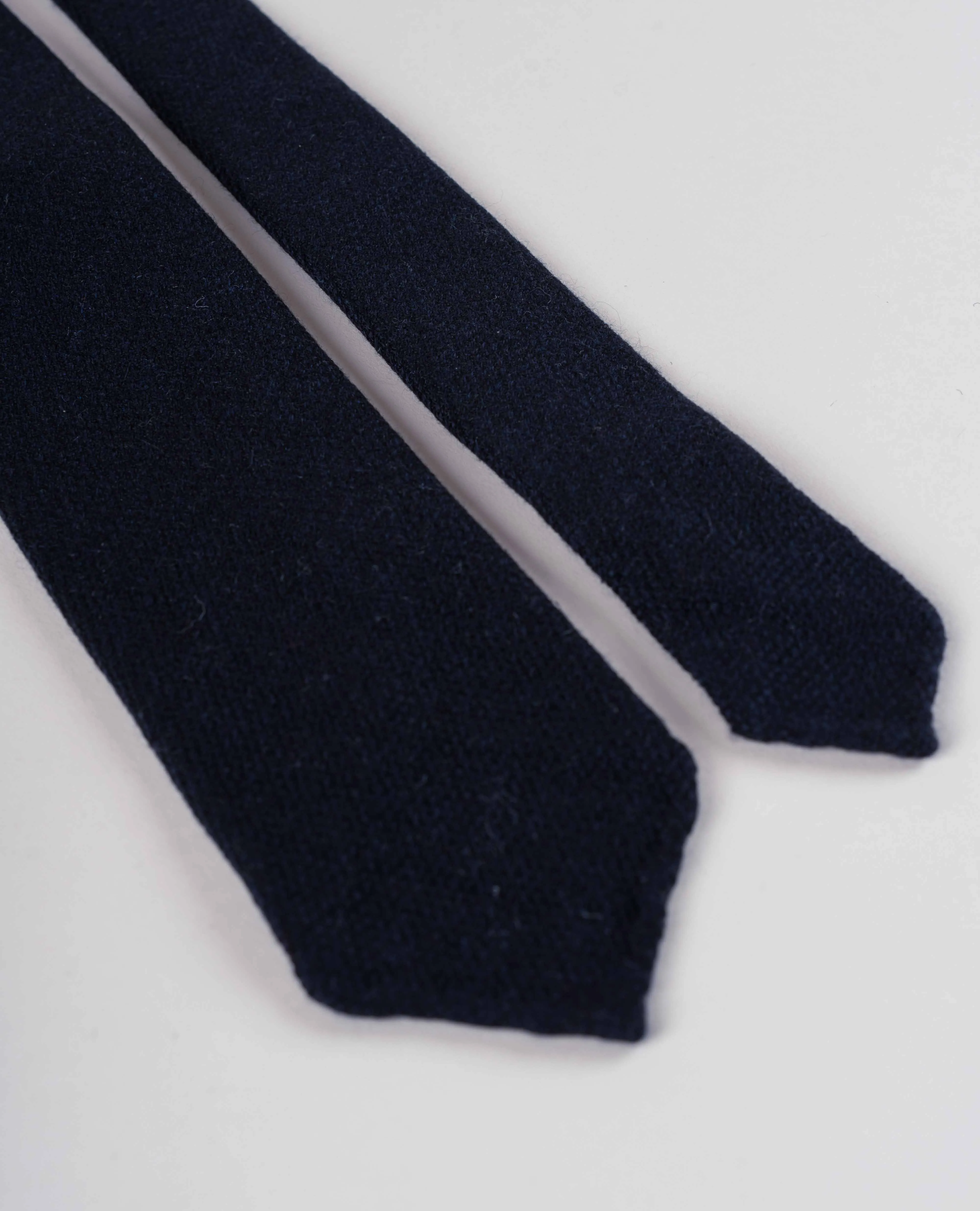 Cashmere Tie - Navy Blue Solid sold by Paolo Albizzati product image thumbnail 3