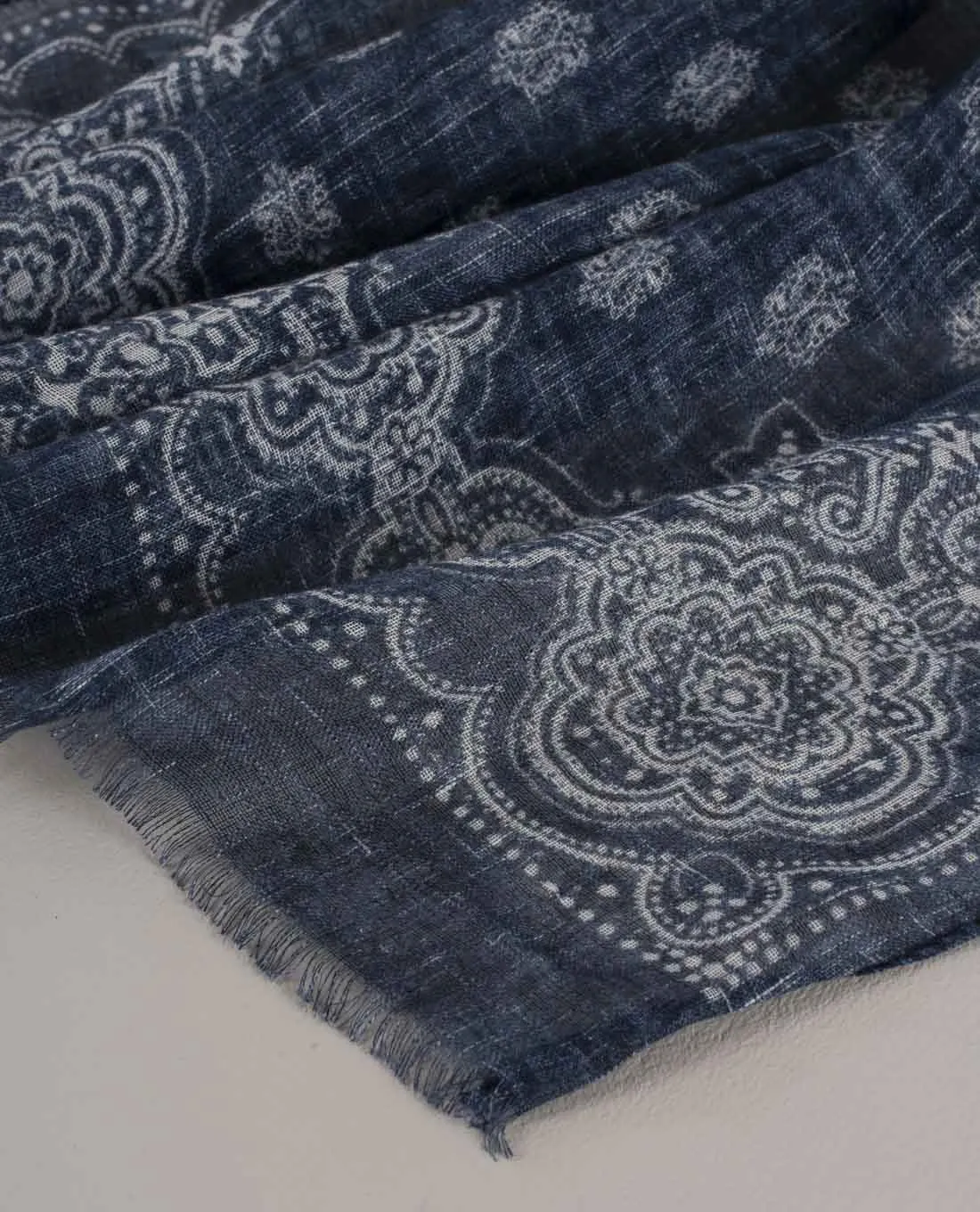 Linen Scarf - Navy Blue Classic Medallion Print sold by Paolo Albizzati product image thumbnail 2