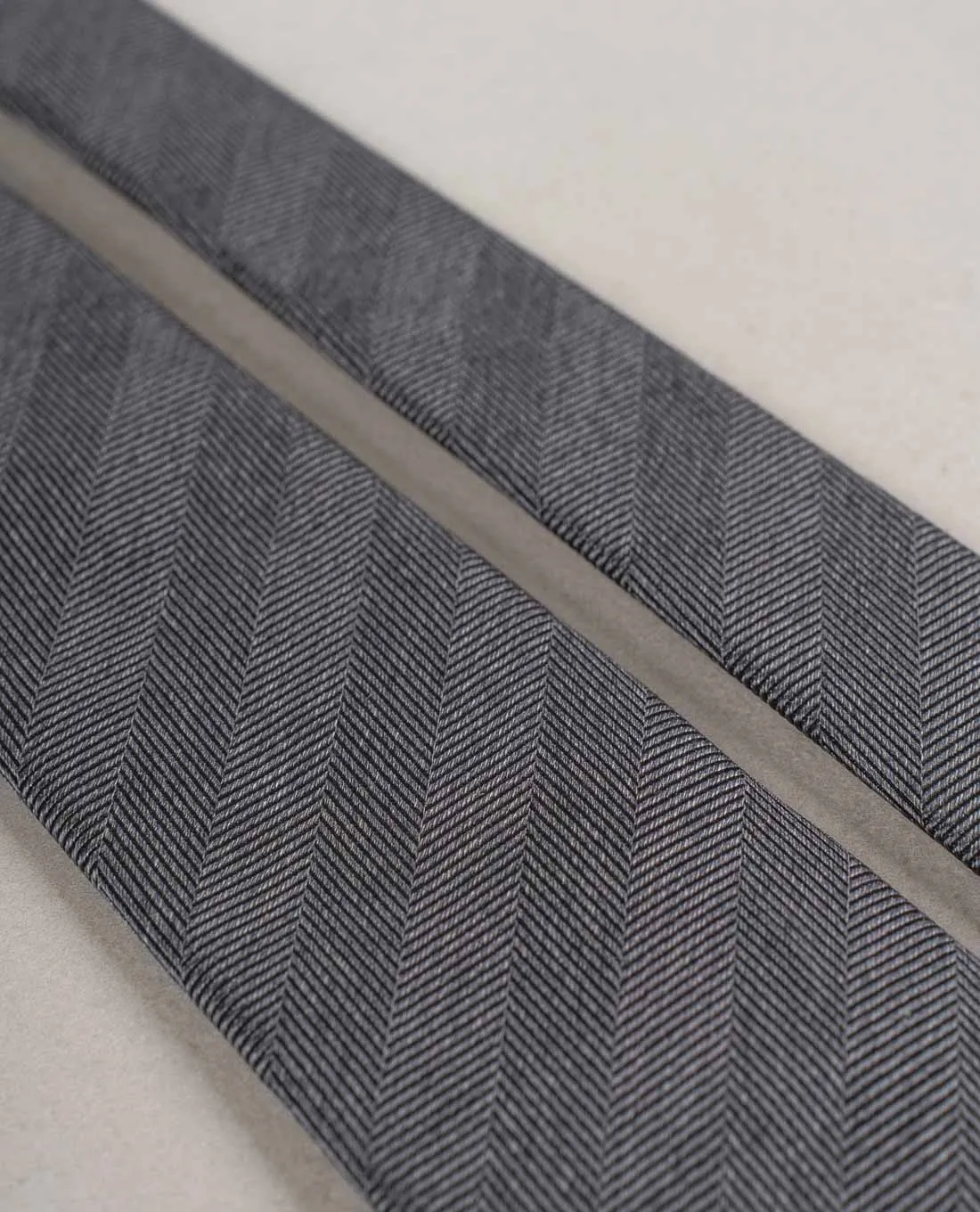 Herringbone Woven Silk Tie - Grey textured sold by Paolo Albizzati product image thumbnail 2