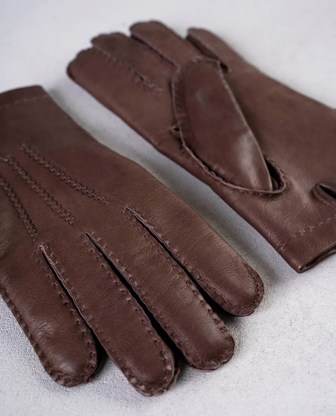 Handmade Lambskin Leather Gloves with Cashmere Lining - Brown sold by Paolo Albizzati product image thumbnail 4
