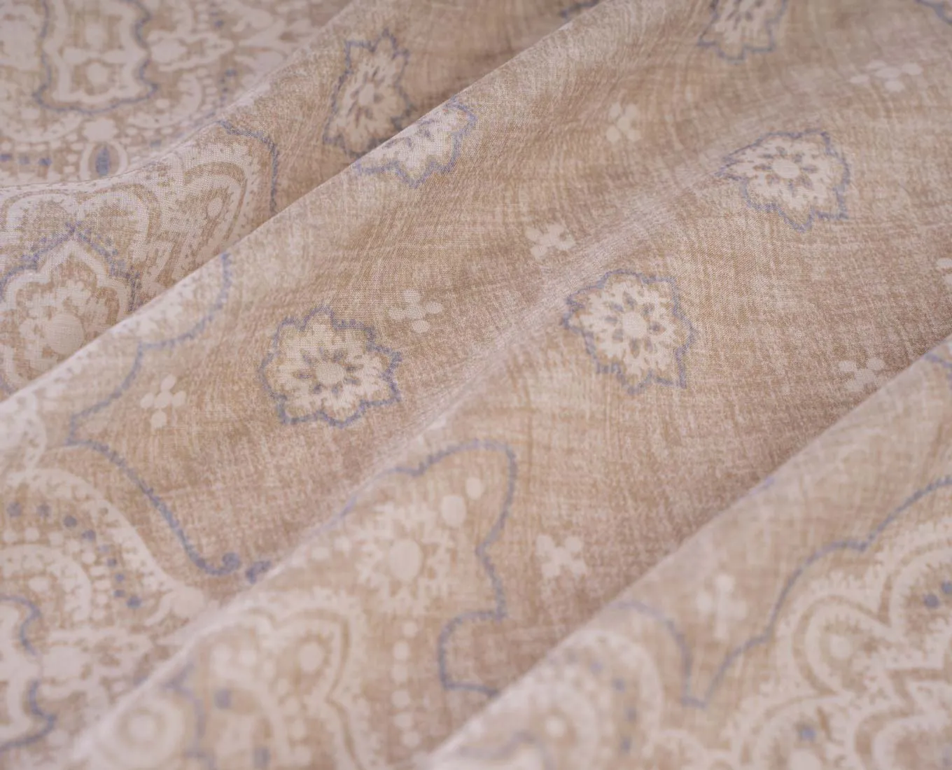 Bandana Scarf - Beige and White Paisley Print Cotton sold by Paolo Albizzati product image thumbnail 3