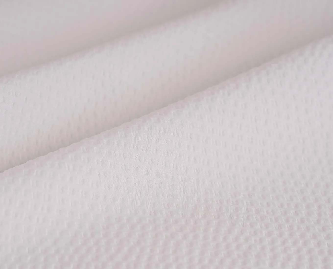 White Plain - Seersucker Cotton Pocket Square sold by Paolo Albizzati product image thumbnail 2