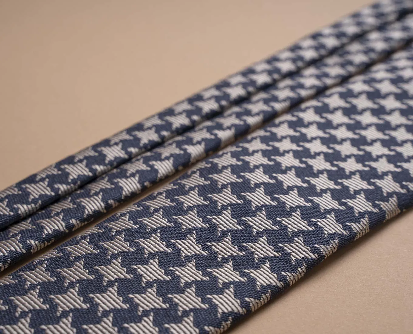 Bouclé Silk Tie - Navy Blue Houndstooth sold by Paolo Albizzati product image thumbnail 3