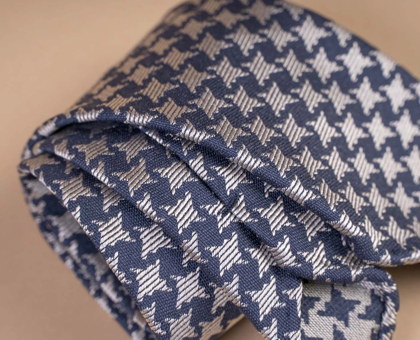 Bouclé Silk Tie - Navy Blue Houndstooth sold by Paolo Albizzati product image thumbnail 5
