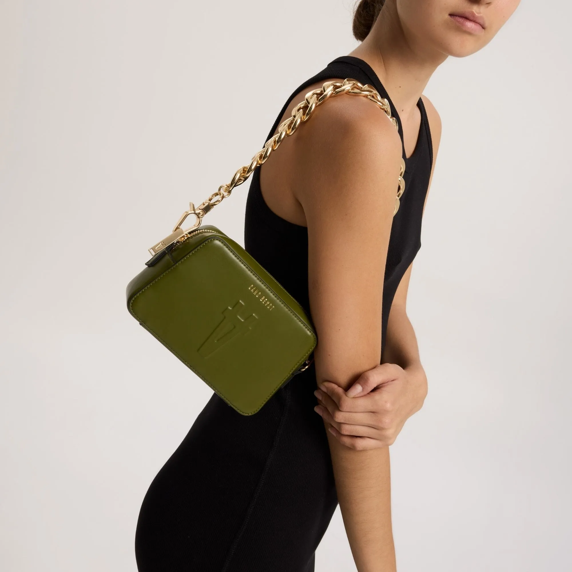 Elemental Chain Strap - Shiny Gold sold by ALLTRUEIST KNITWEAR product image thumbnail 3