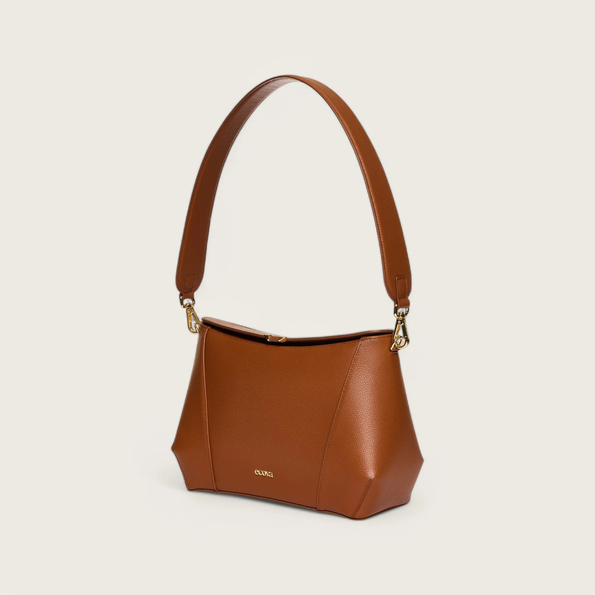 Le Classique Nº1 | Saddle Brown - Shoulder Bag sold by ALLTRUEIST KNITWEAR