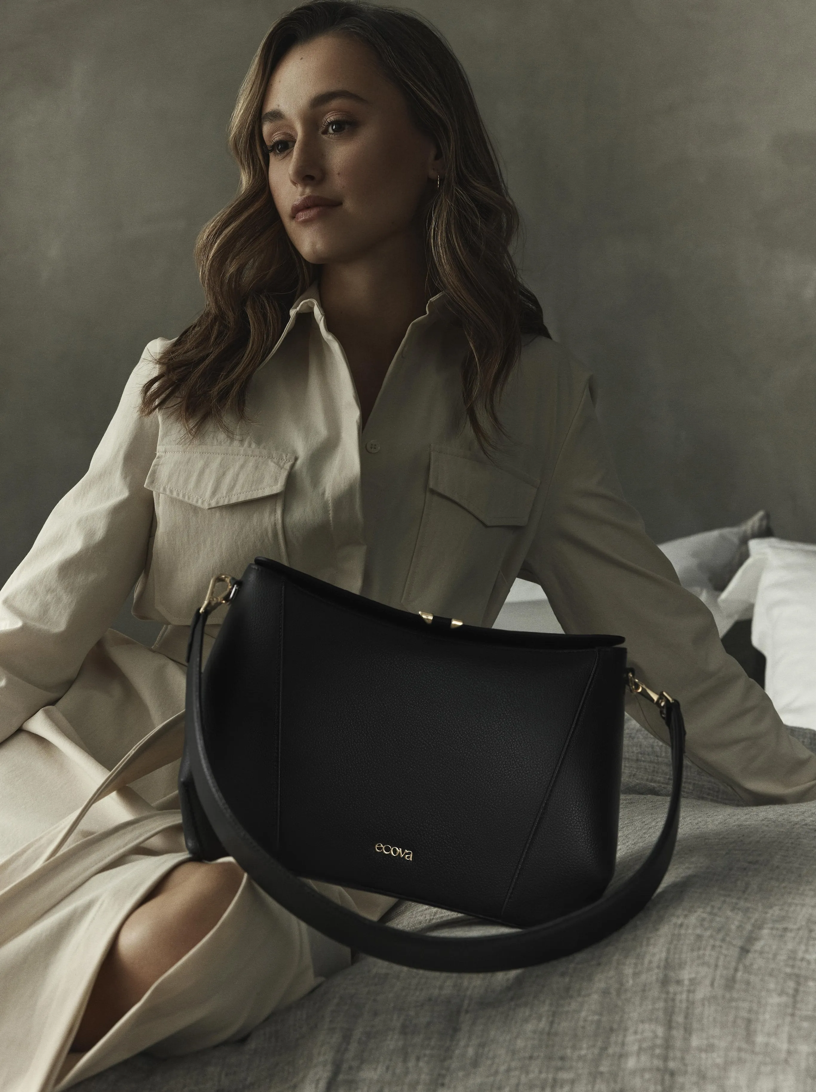 Le Classique Nº1 | MIRUM® - Midnight Black - Shoulder Bag sold by ALLTRUEIST KNITWEAR product image thumbnail 2