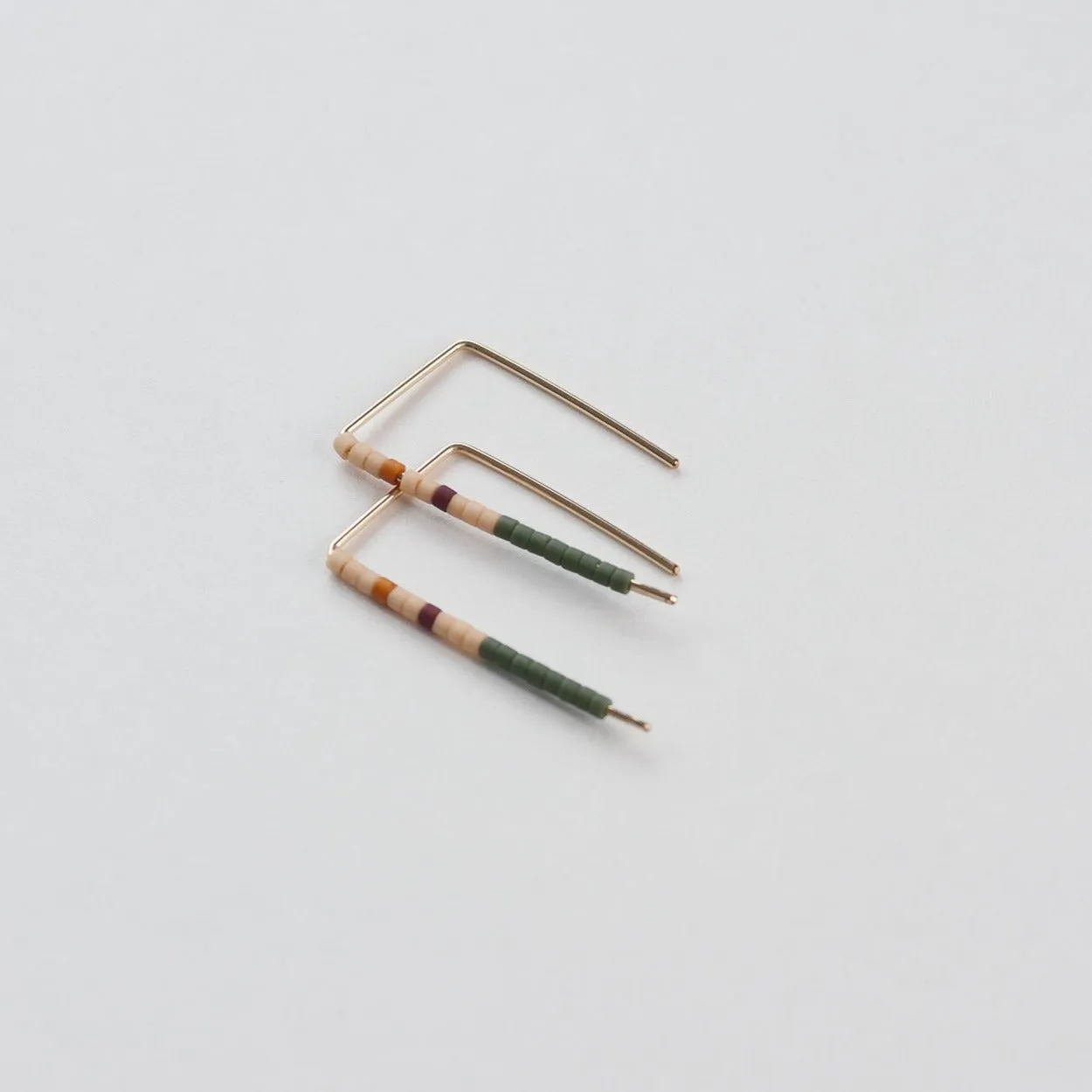 Fran - 14 KT Gold Bar Studs sold by Daldanea