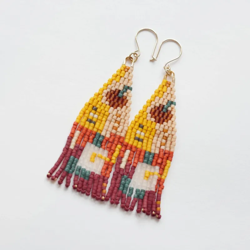 Hattie sold by Daldanea