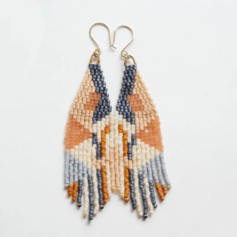 Maura sold by Daldanea