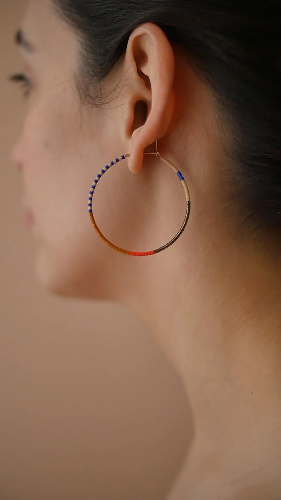 Jaya - 1.25" & 1.75" 14 KT Gold Hoops sold by Daldanea product image thumbnail 3