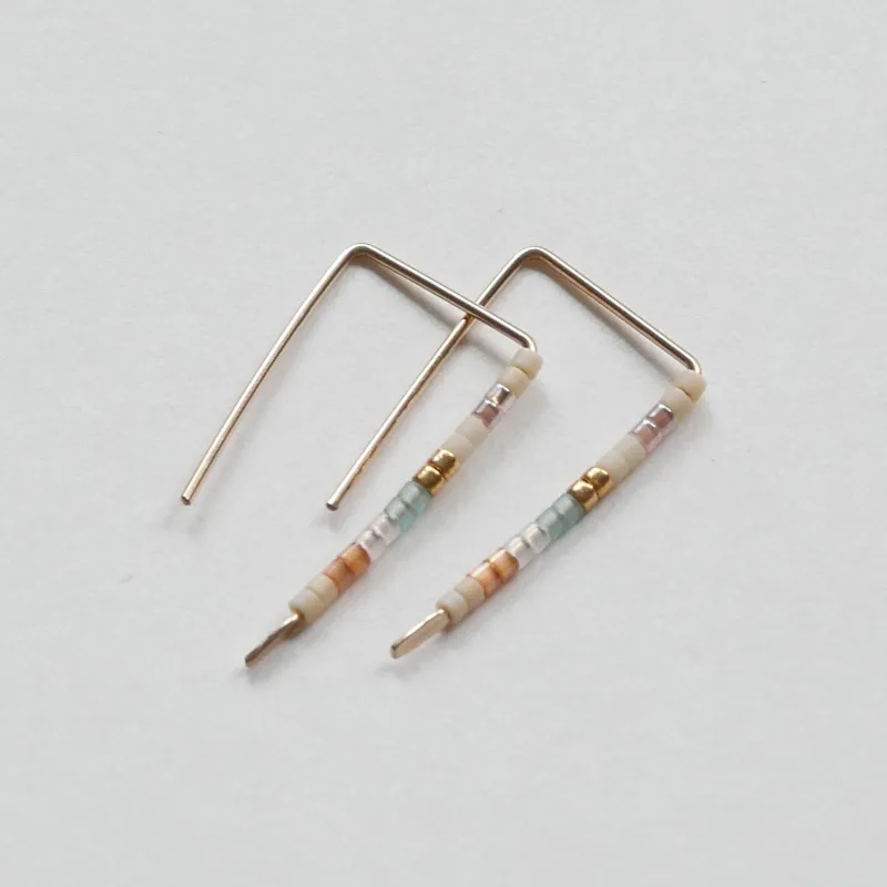 Thea - 14 KT Gold Bar Studs sold by Daldanea