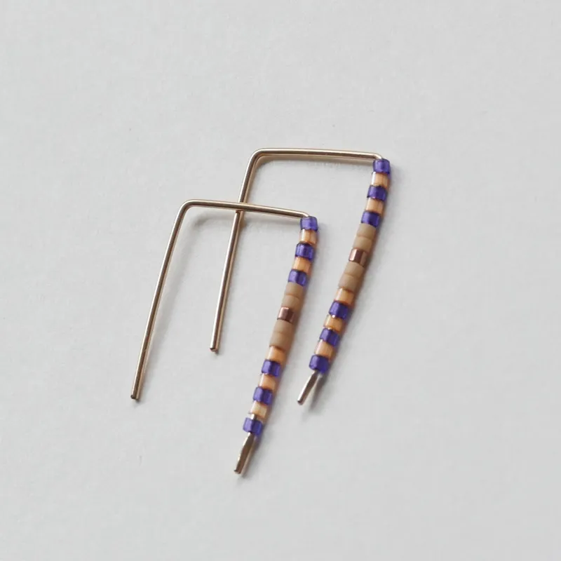 Tunde - 14 KT Gold Bar Studs sold by Daldanea